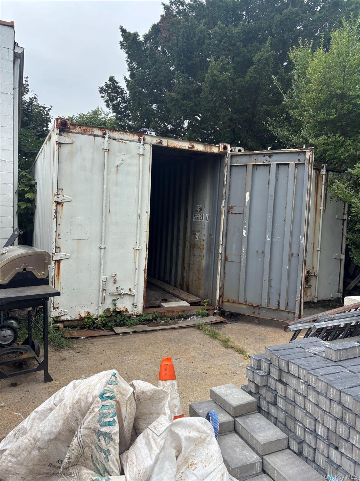 1065 Front Street, Uniondale, NY 11553