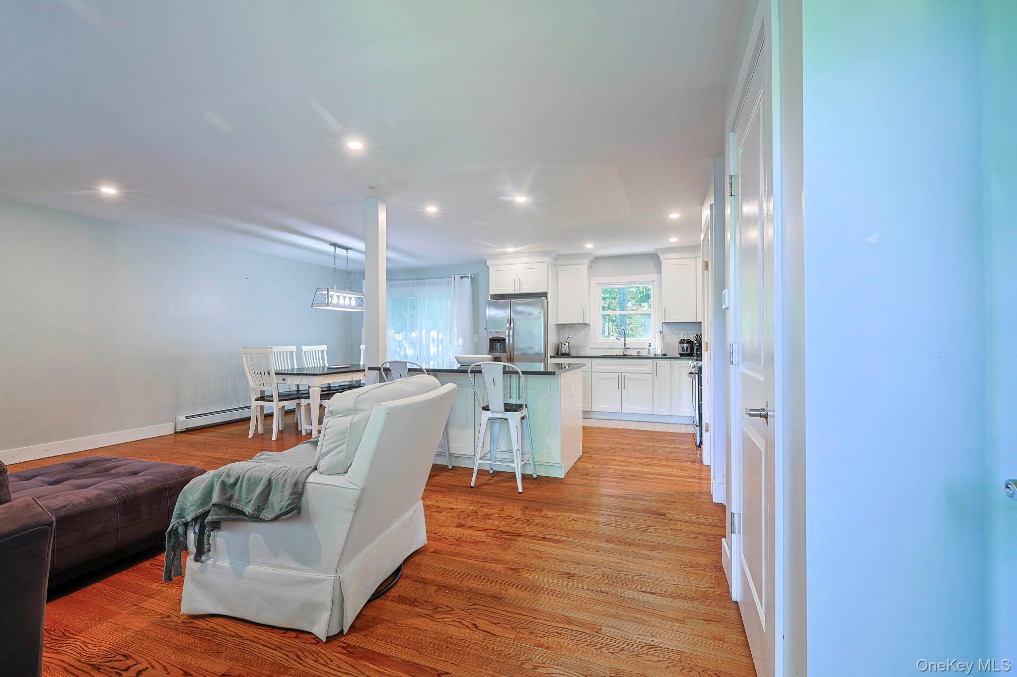 587 Winterton Road, Bloomingburg, NY 12721