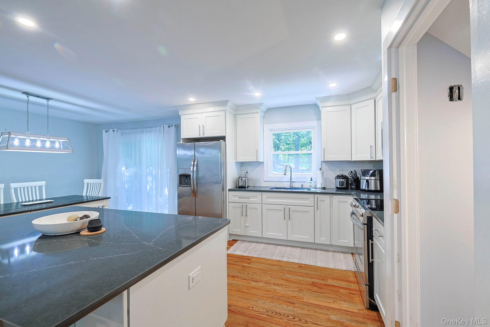 587 Winterton Road, Bloomingburg, NY 12721