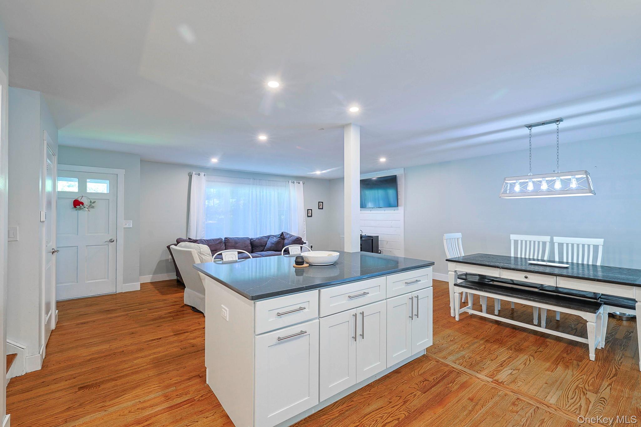 587 Winterton Road, Bloomingburg, NY 12721