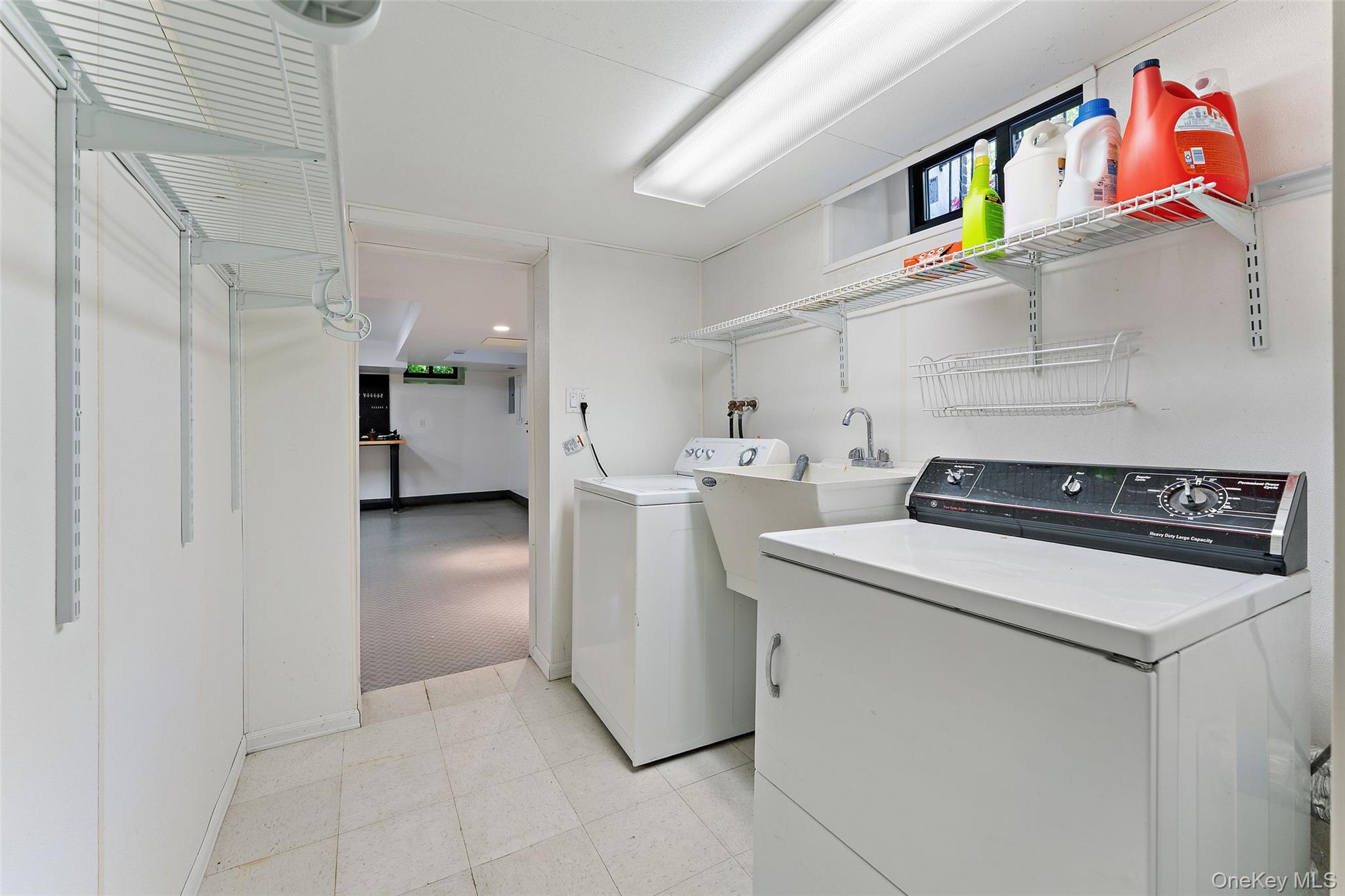 66 Rossmore Avenue, Bronxville, NY 10708