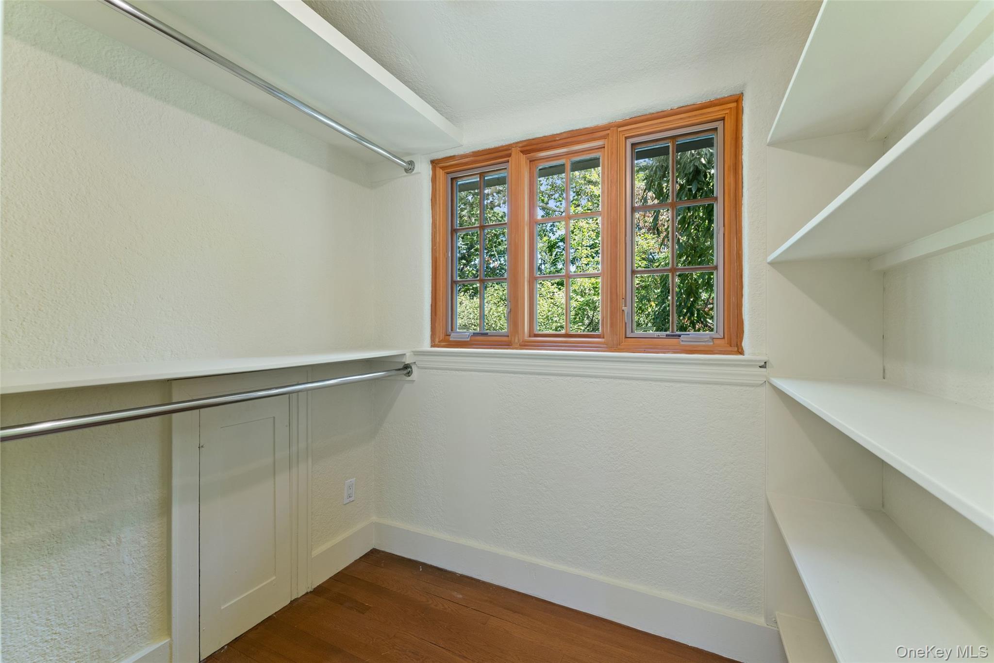 66 Rossmore Avenue, Bronxville, NY 10708