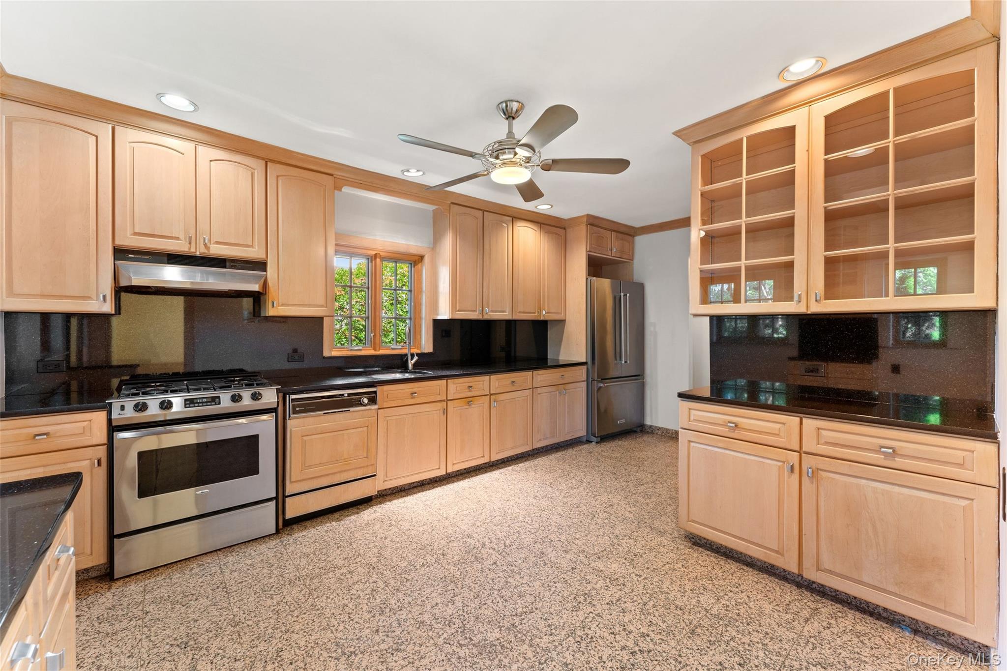 66 Rossmore Avenue, Bronxville, NY 10708