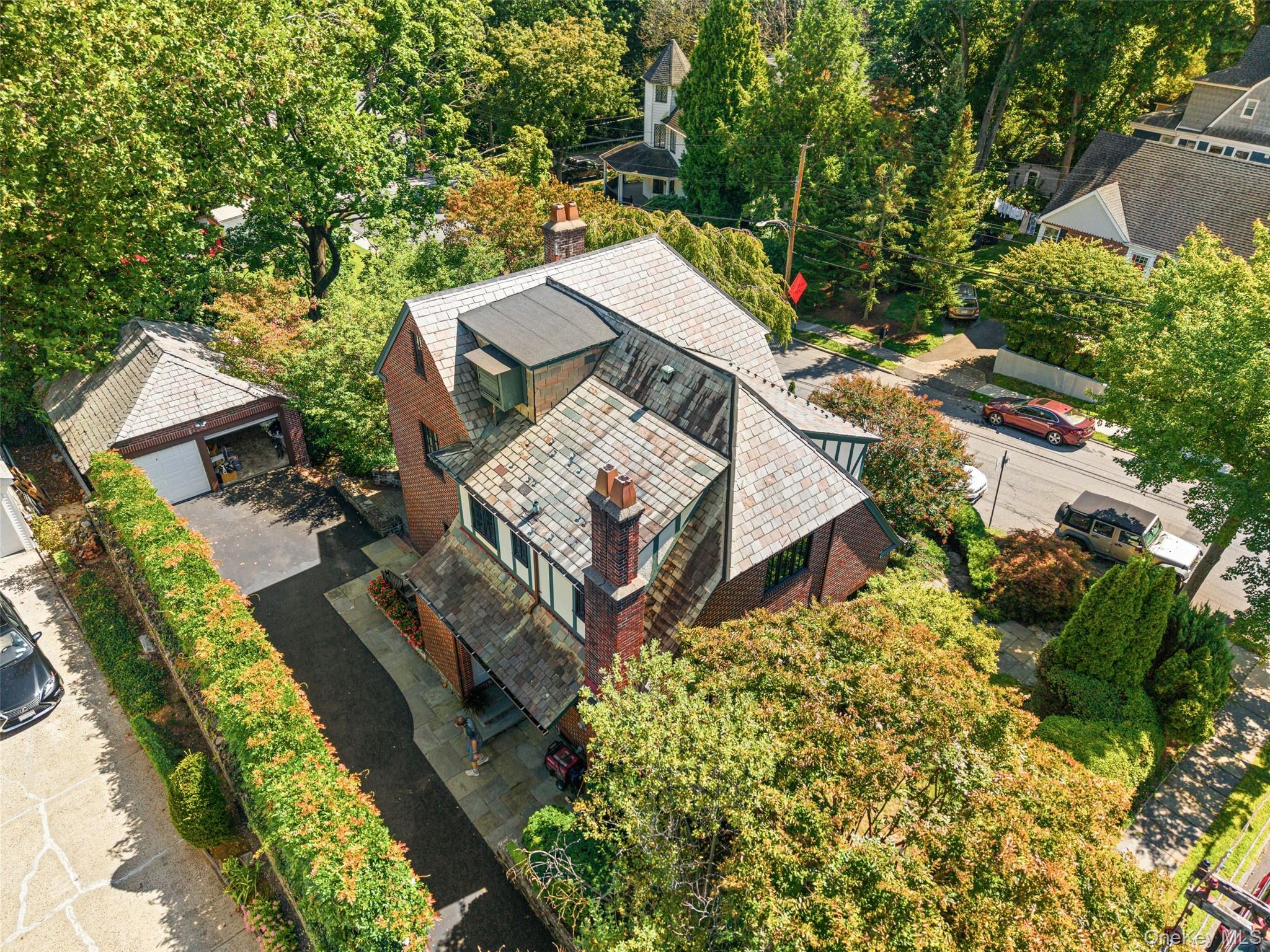 66 Rossmore Avenue, Bronxville, NY 10708