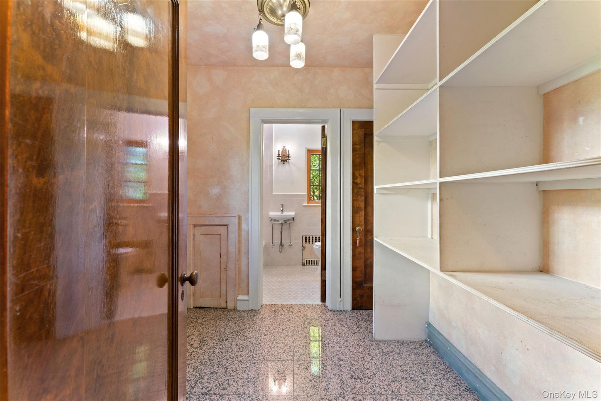 66 Rossmore Avenue, Bronxville, NY 10708