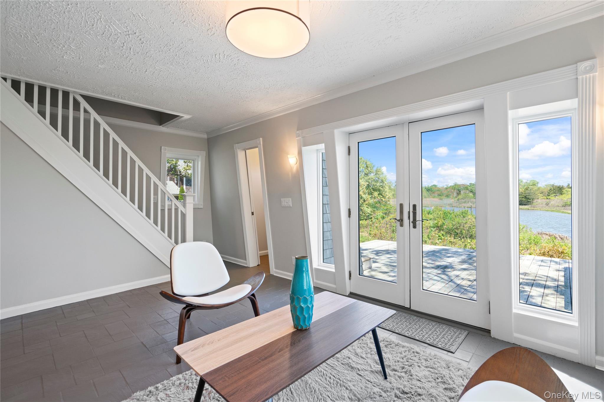 55 W End Avenue, East Quogue, NY 11942