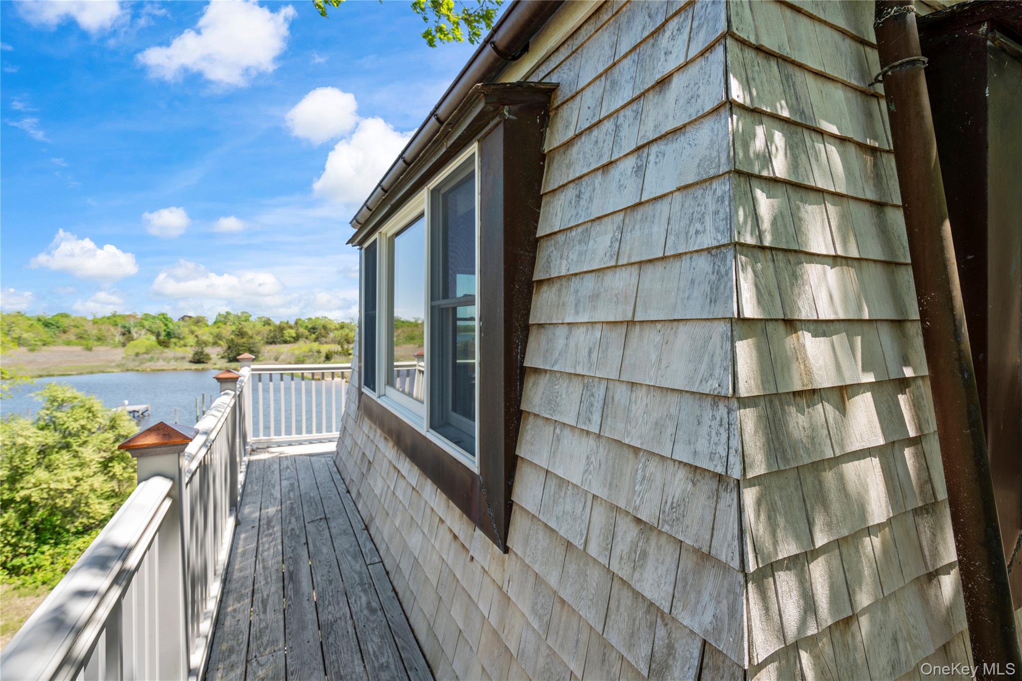 55 W End Avenue, East Quogue, NY 11942