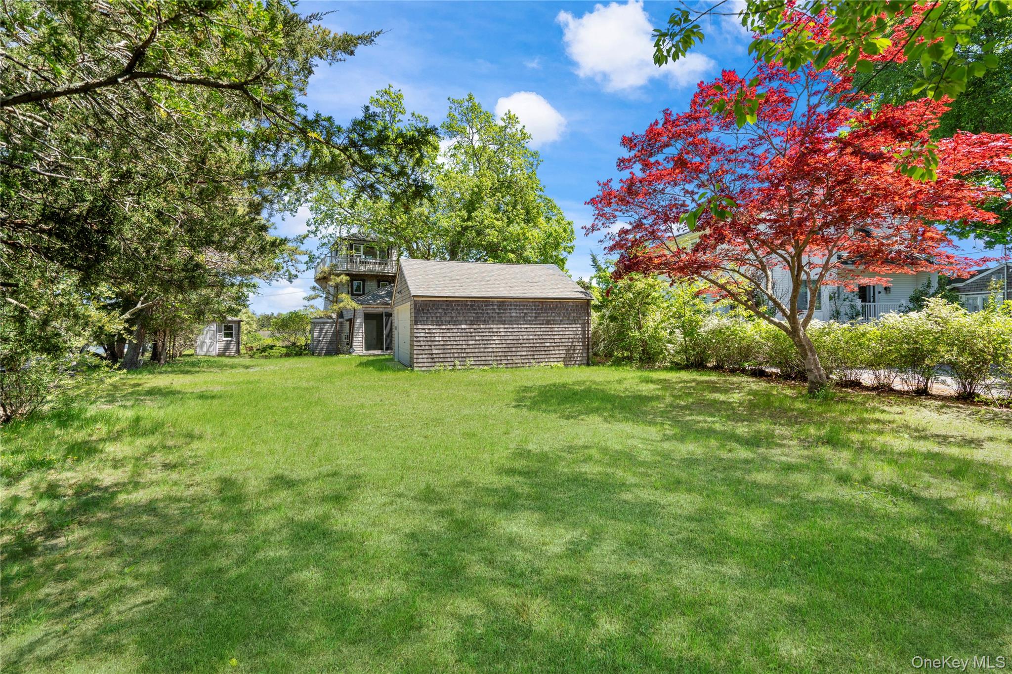 55 W End Avenue, East Quogue, NY 11942