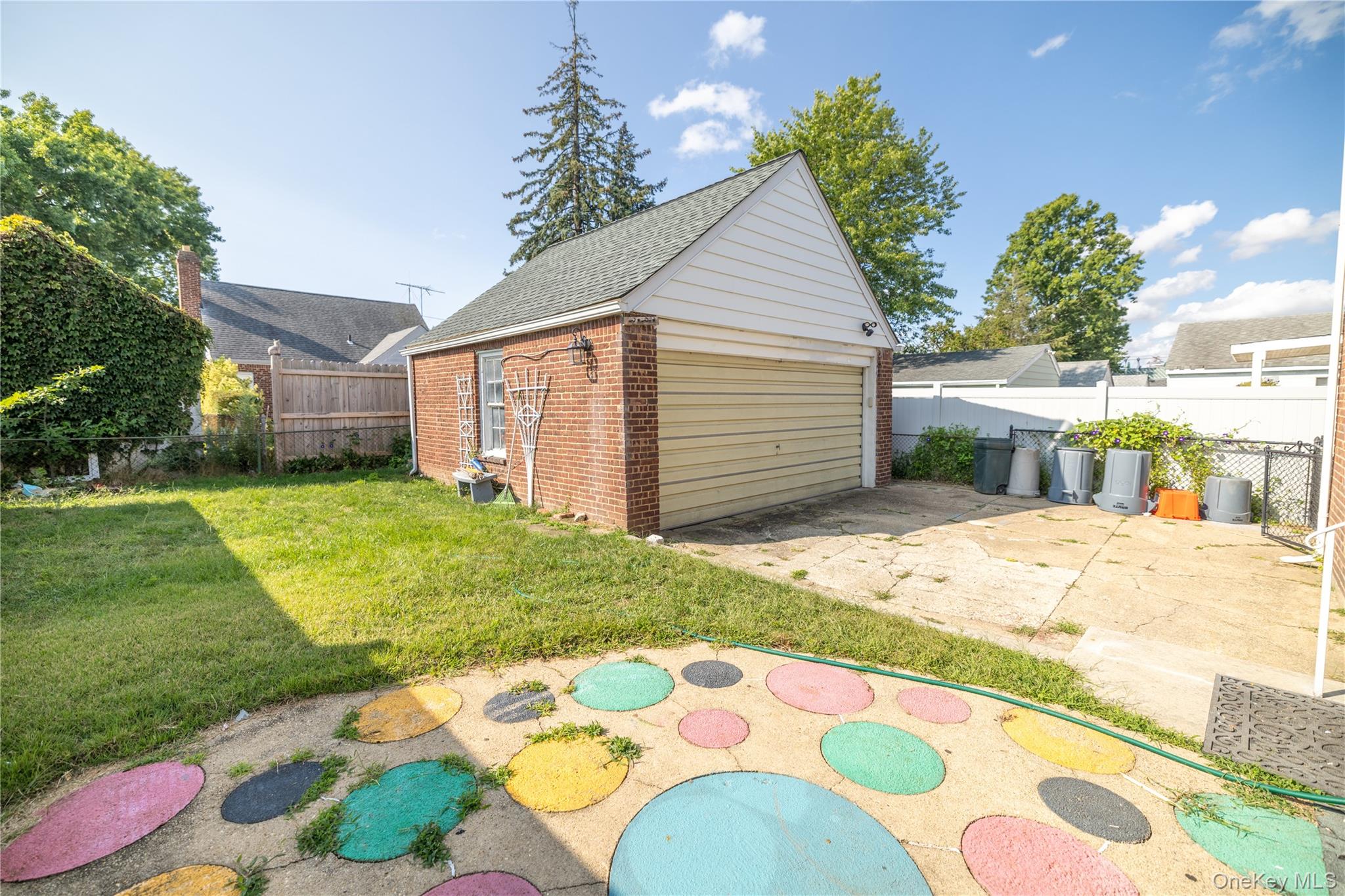 1035 Wool Avenue, Franklin Square, NY 11010