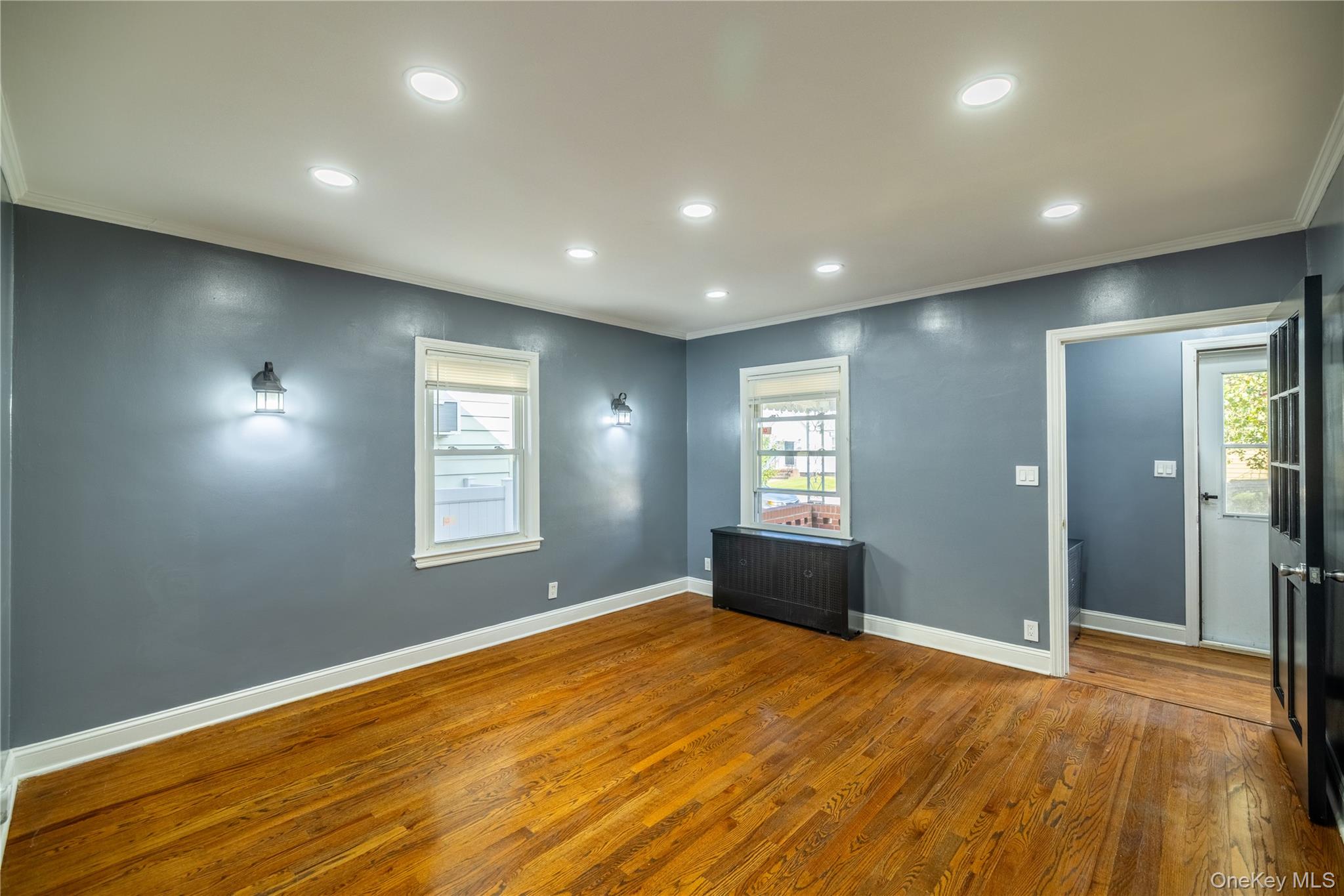 1035 Wool Avenue, Franklin Square, NY 11010