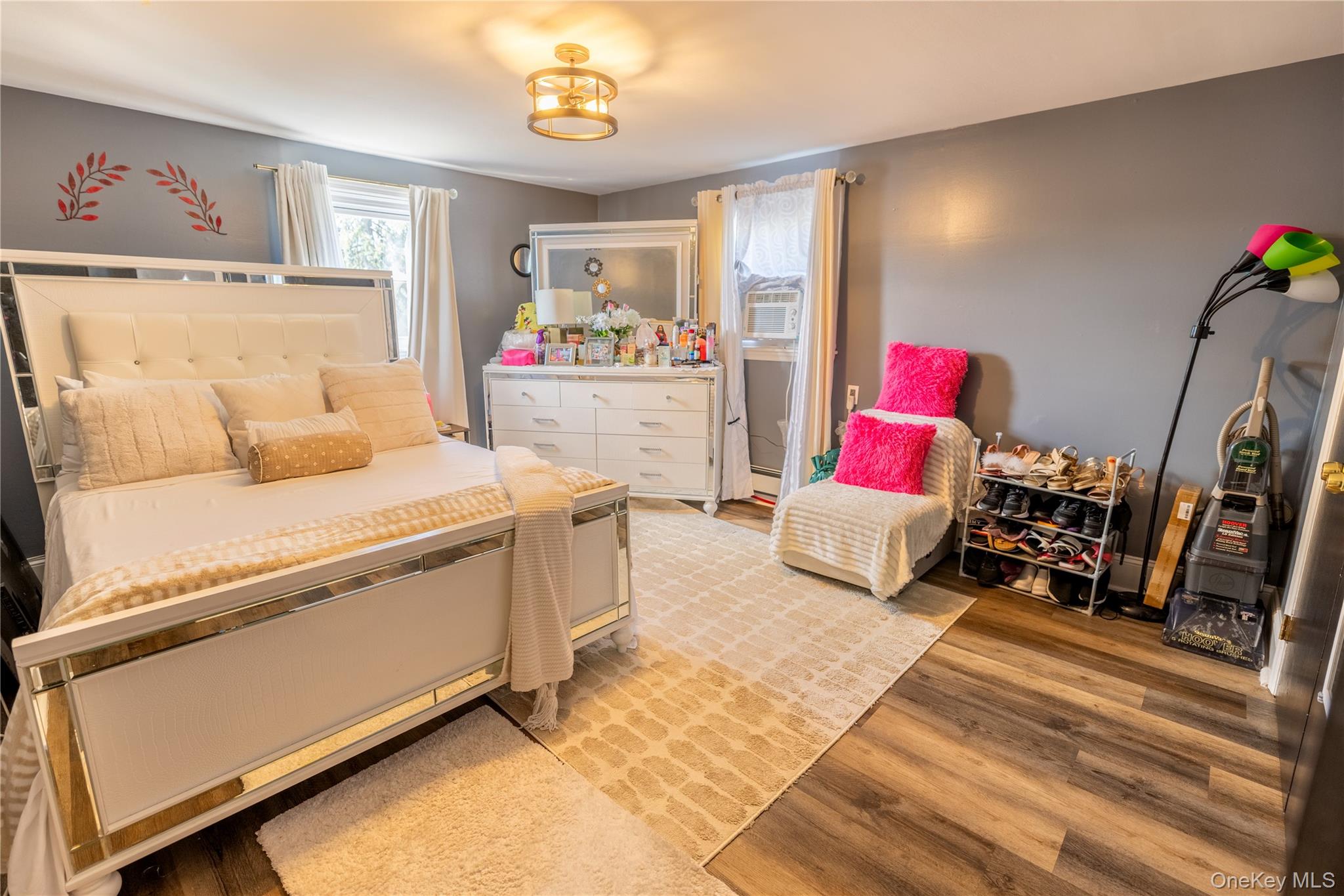 1035 Wool Avenue, Franklin Square, NY 11010