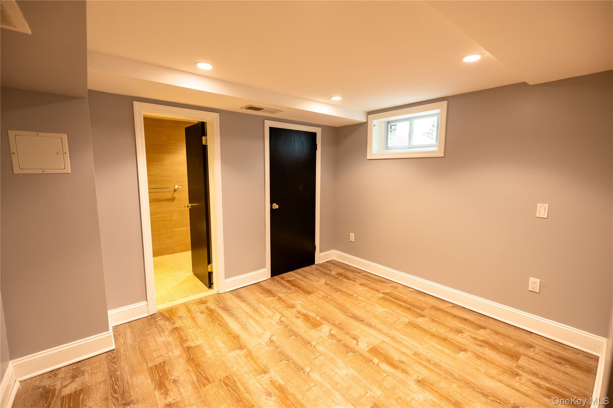 1035 Wool Avenue, Franklin Square, NY 11010