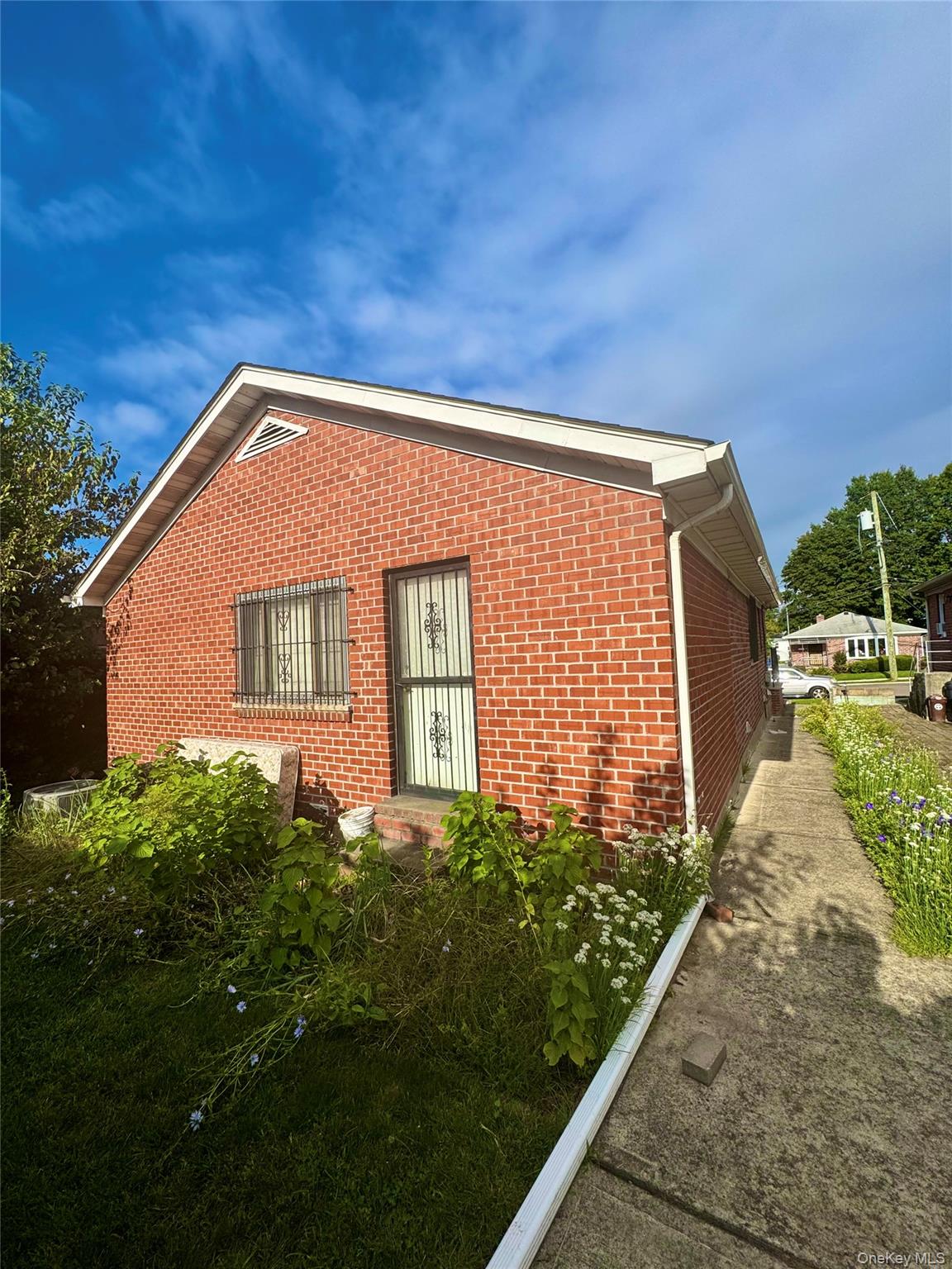 5732 260th Street, Little Neck, NY 11362