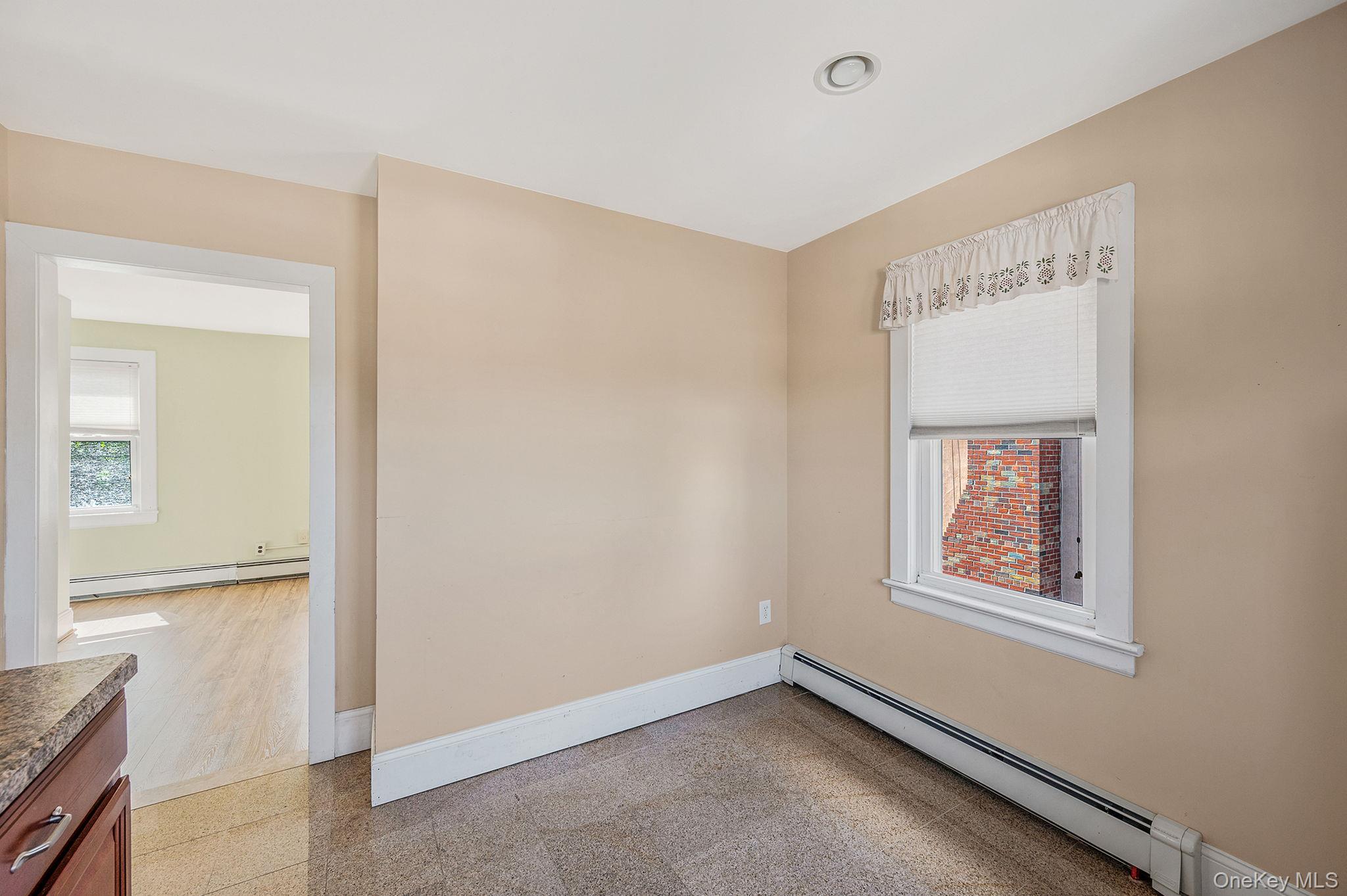 236 Jackson Avenue, Mineola, NY 11501