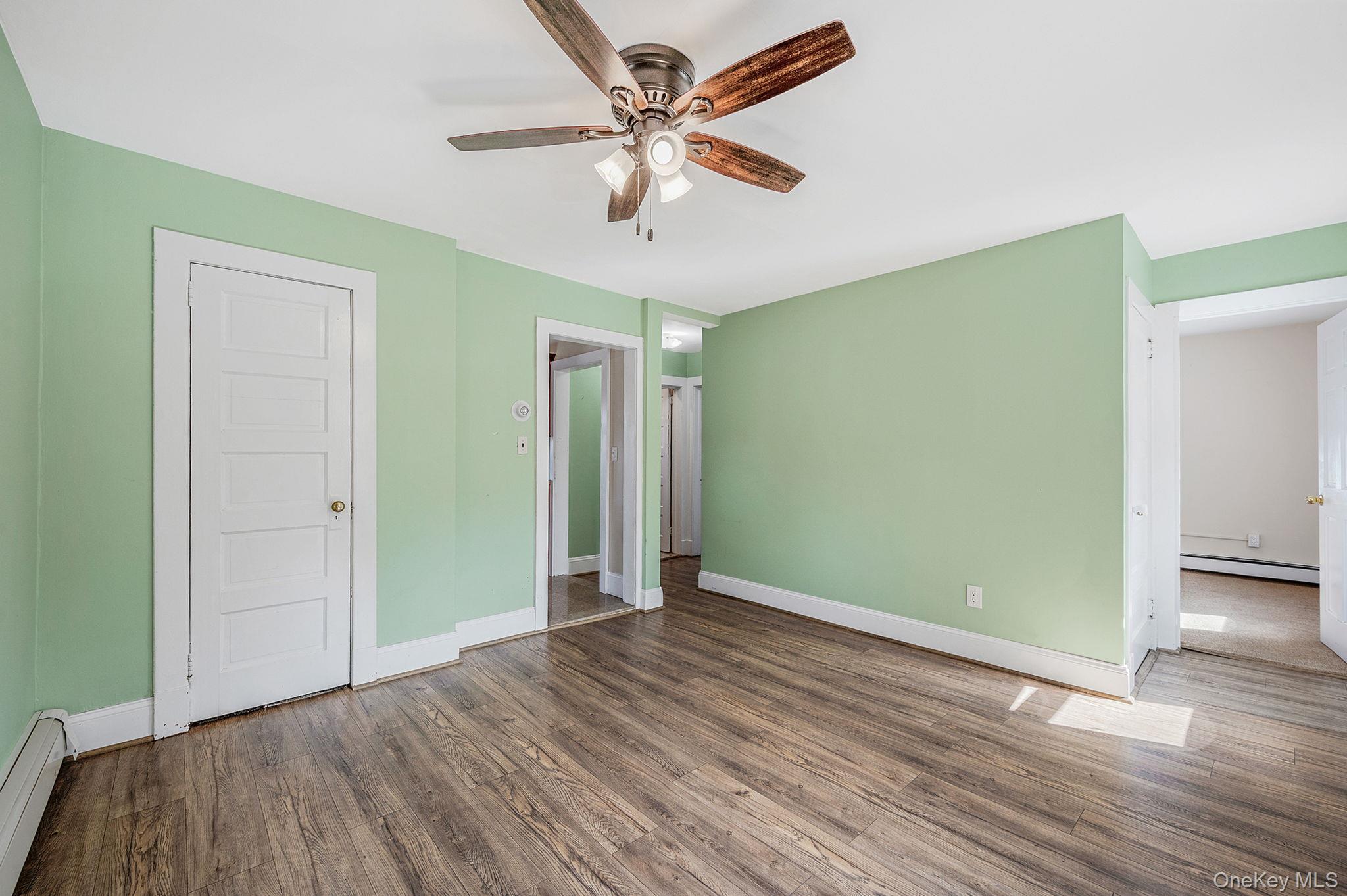 236 Jackson Avenue, Mineola, NY 11501