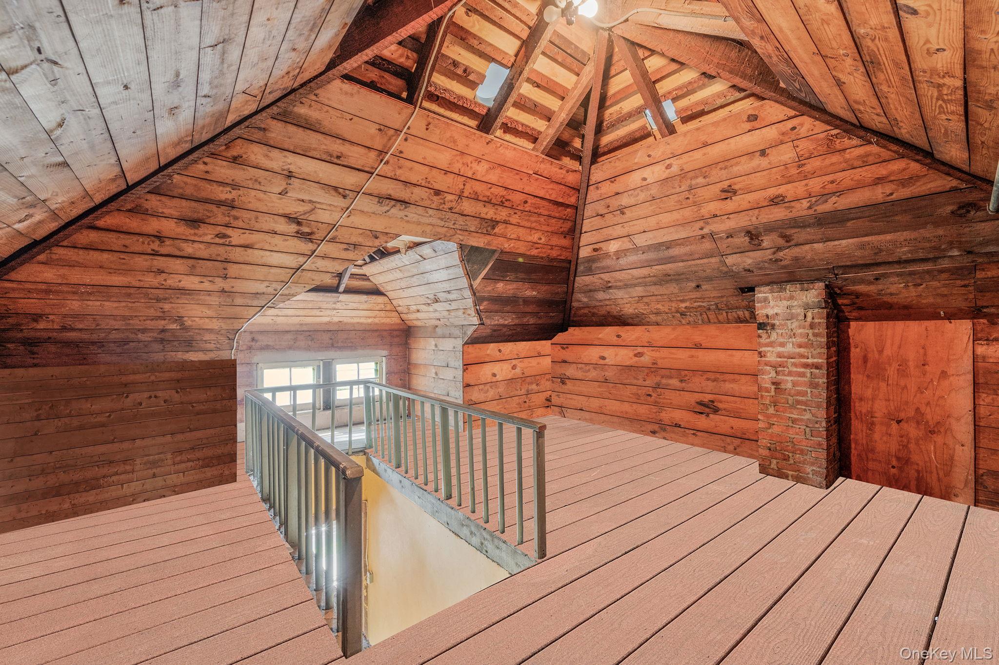 236 Jackson Avenue, Mineola, NY 11501