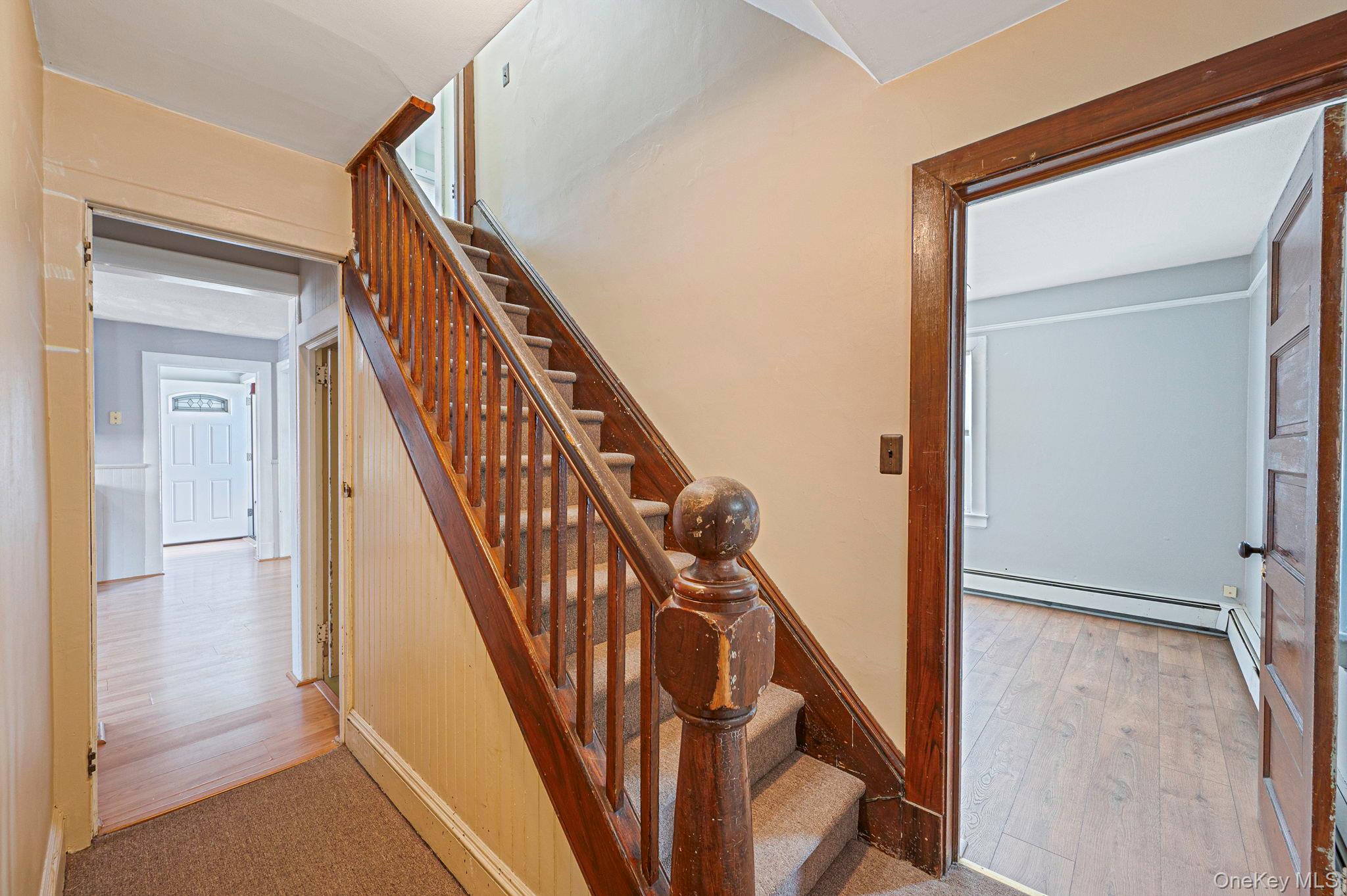 236 Jackson Avenue, Mineola, NY 11501