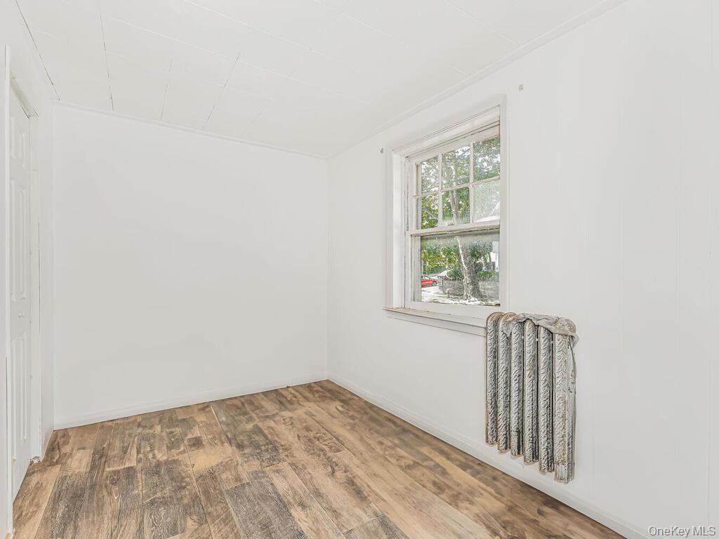 557 S 5th Avenue, Mount Vernon, NY 10550