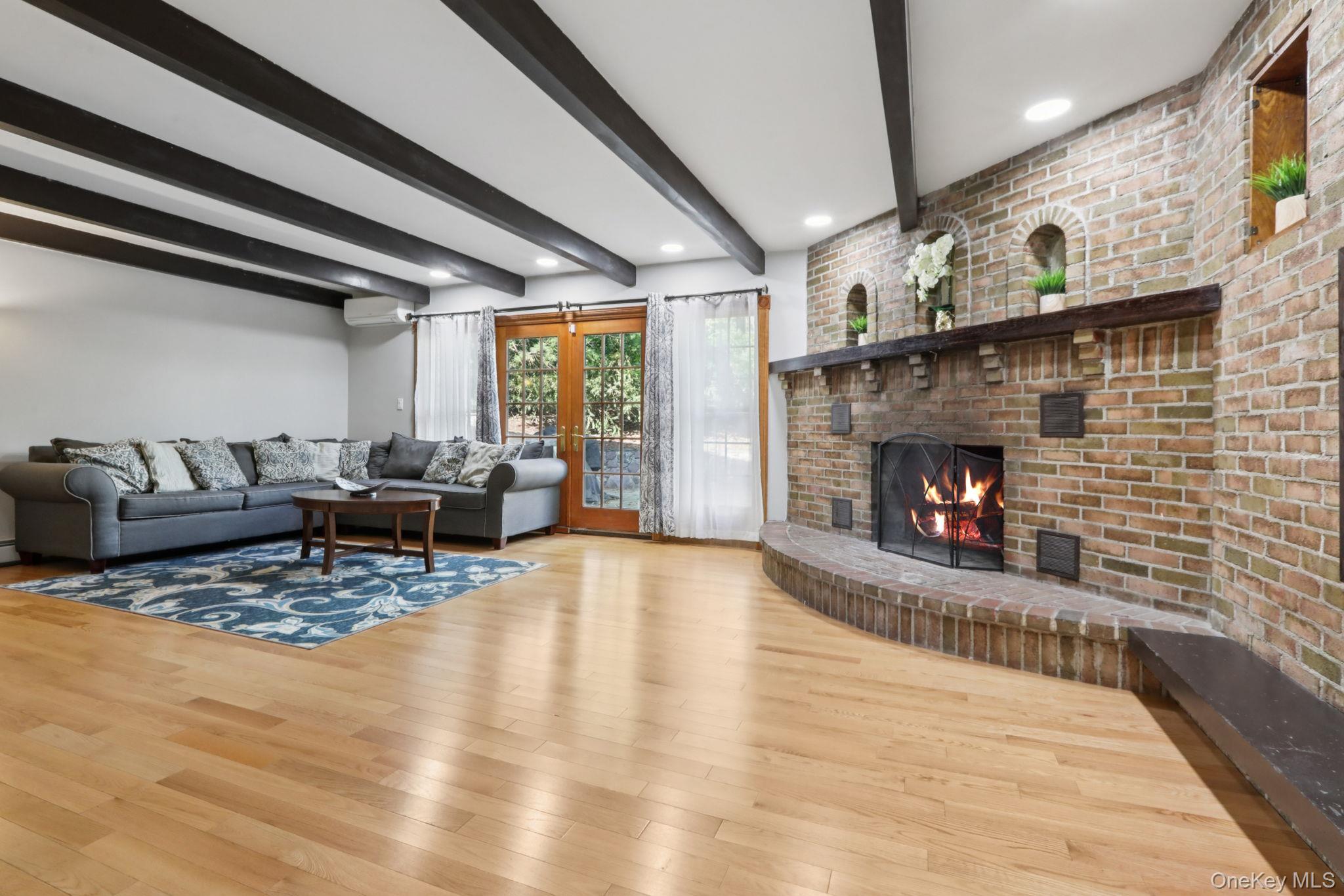 2 Myrtle Avenue, Greenwood Lake, NY 10925