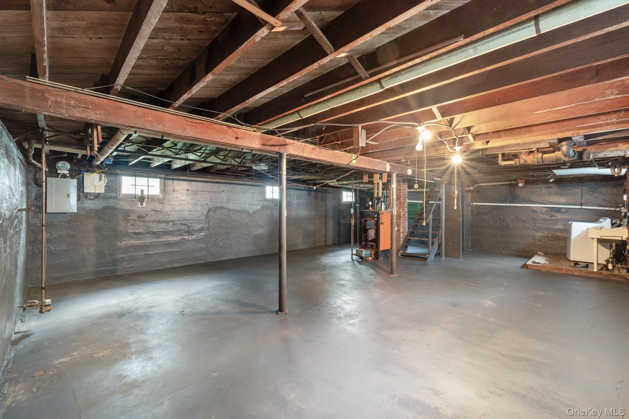 16 Oak Terrace, Suffern, NY 10901