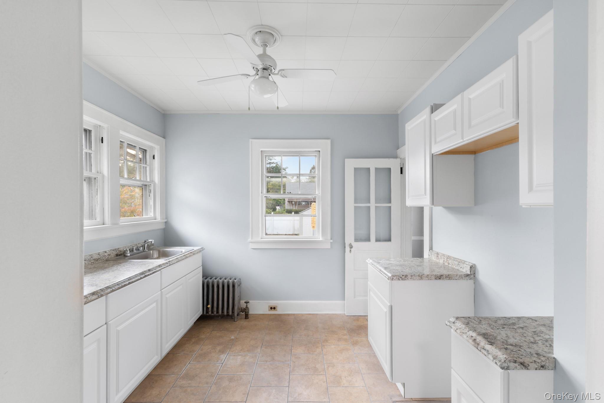 16 Oak Terrace, Suffern, NY 10901