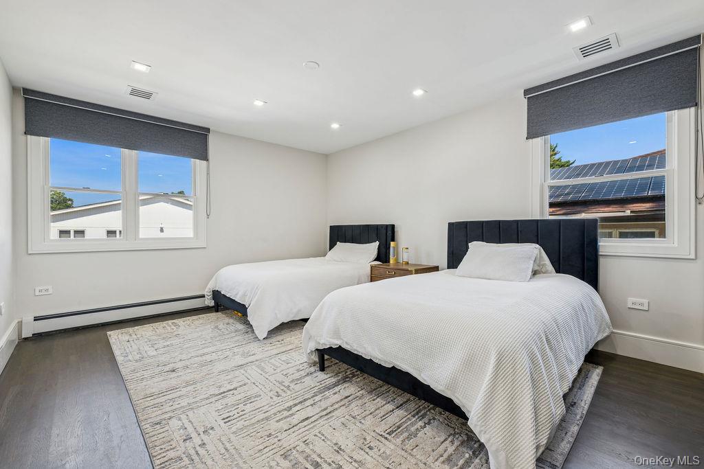 992 Dartmouth Lane, Woodmere, NY 11598