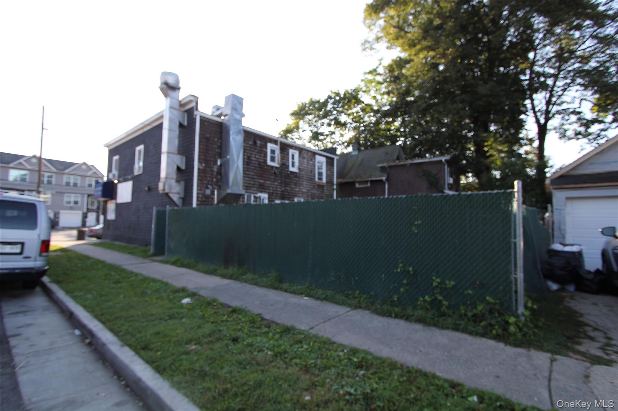 171 S Franklin Street, Hempstead, NY 11550