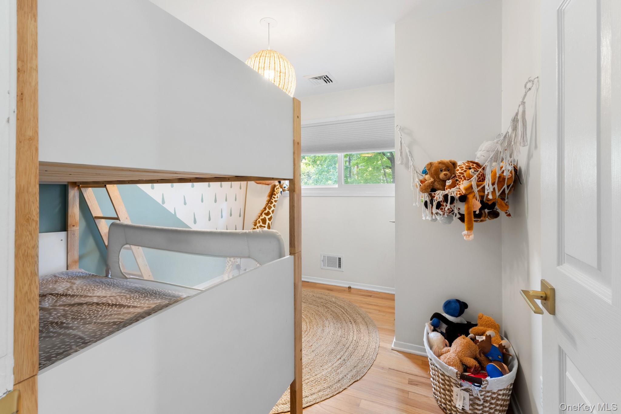 1 Phillips Drive, Airmont, NY 10901