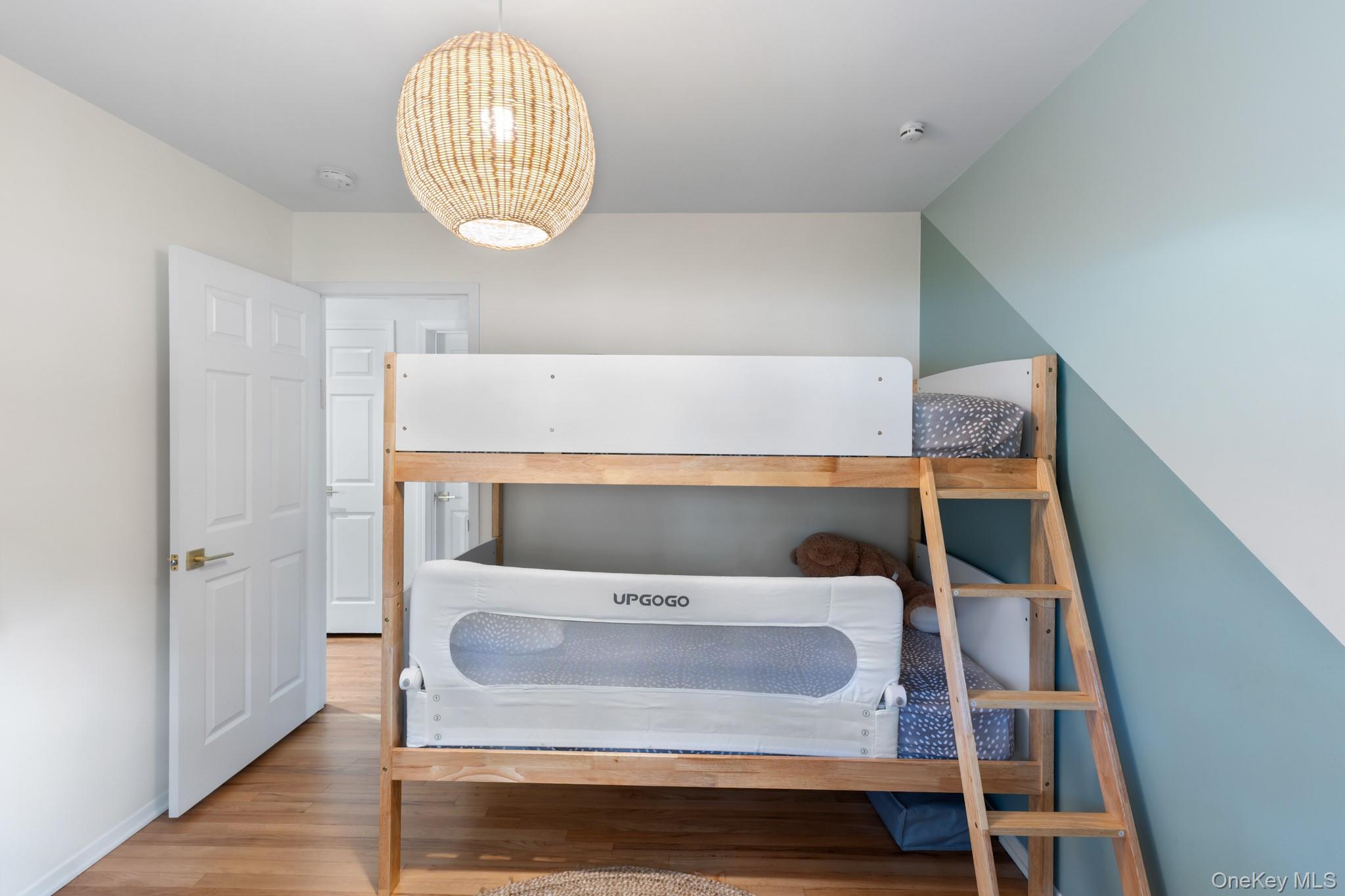 1 Phillips Drive, Airmont, NY 10901