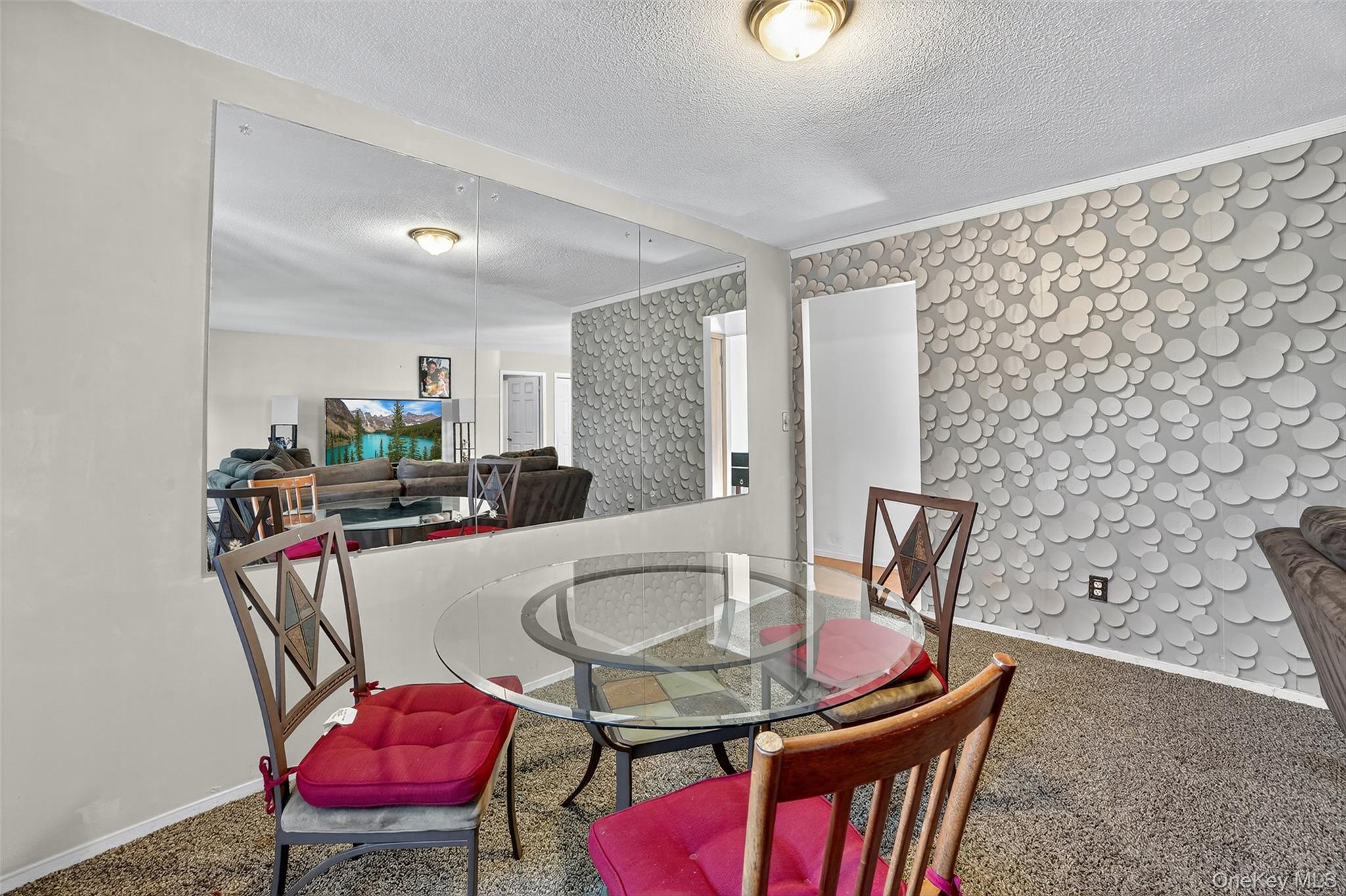 12 Granada Crescent # 20, White Plains, NY 10603