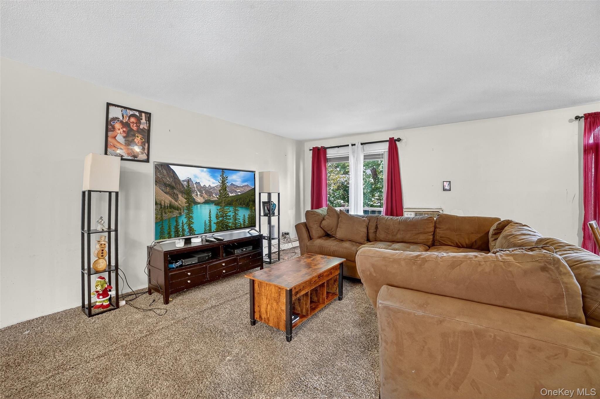 12 Granada Crescent # 20, White Plains, NY 10603