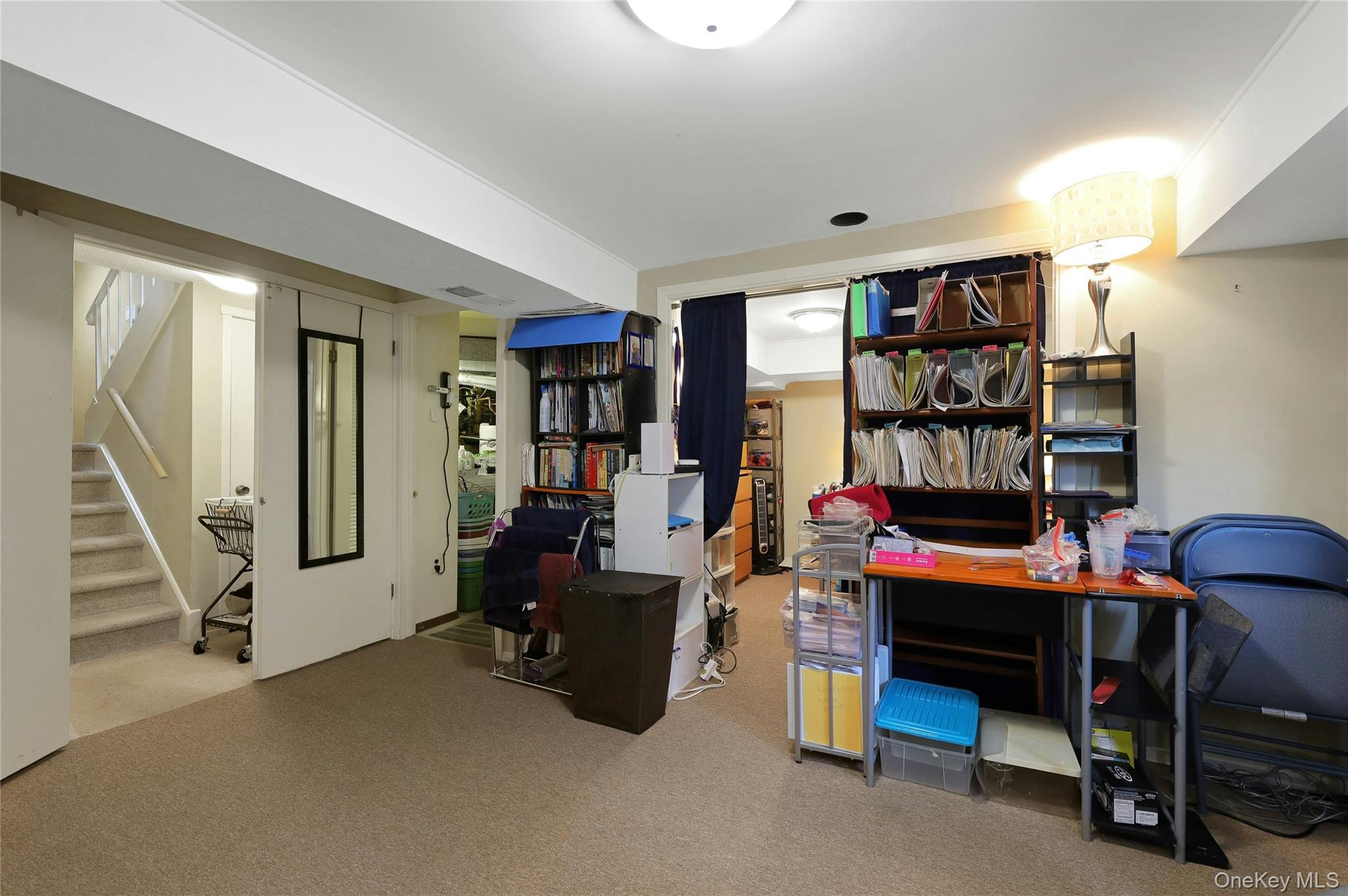 180 Treetop Circle, Nanuet, NY 10954