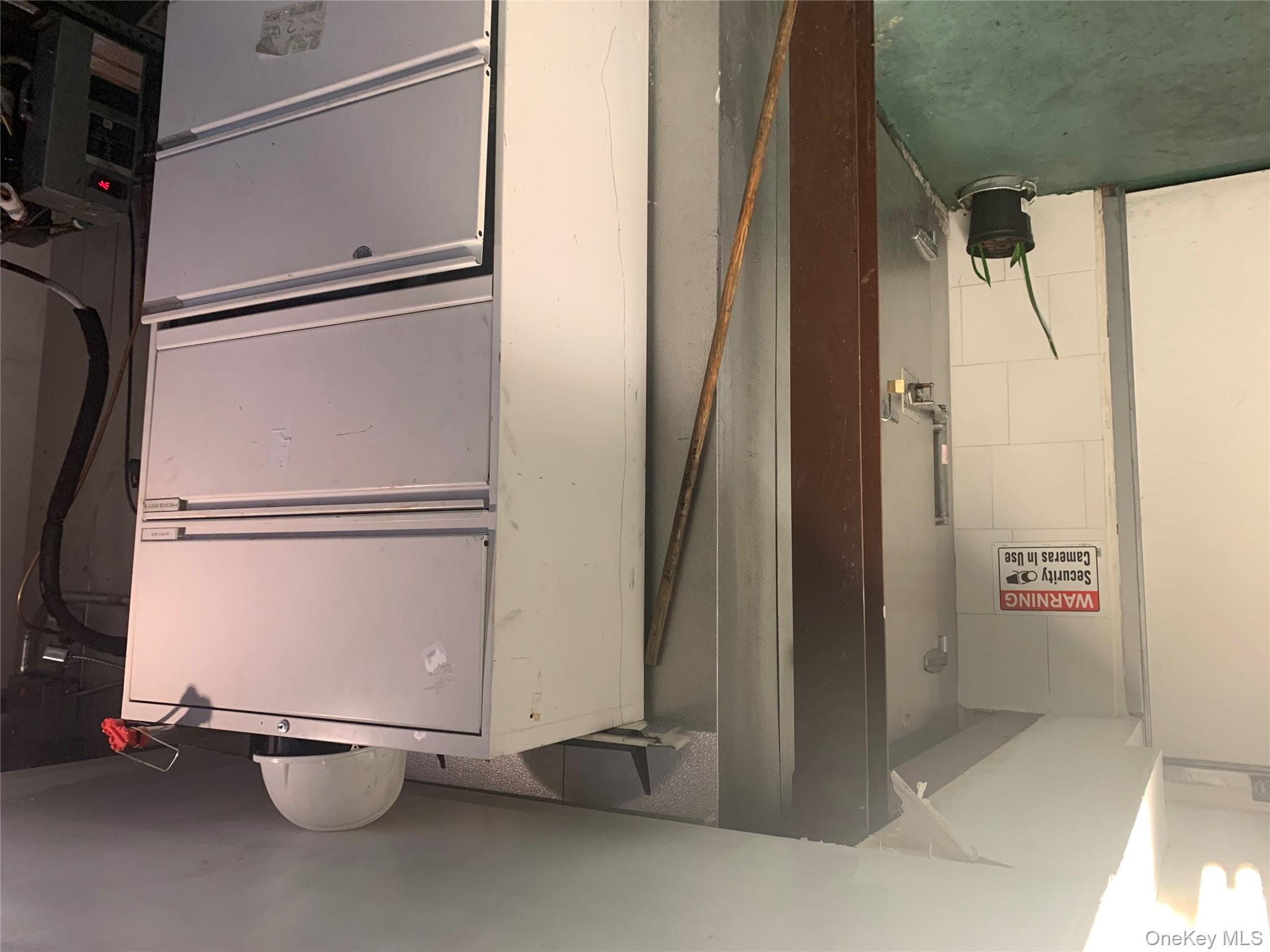 38-01 31st Avenue, Astoria, NY 11103