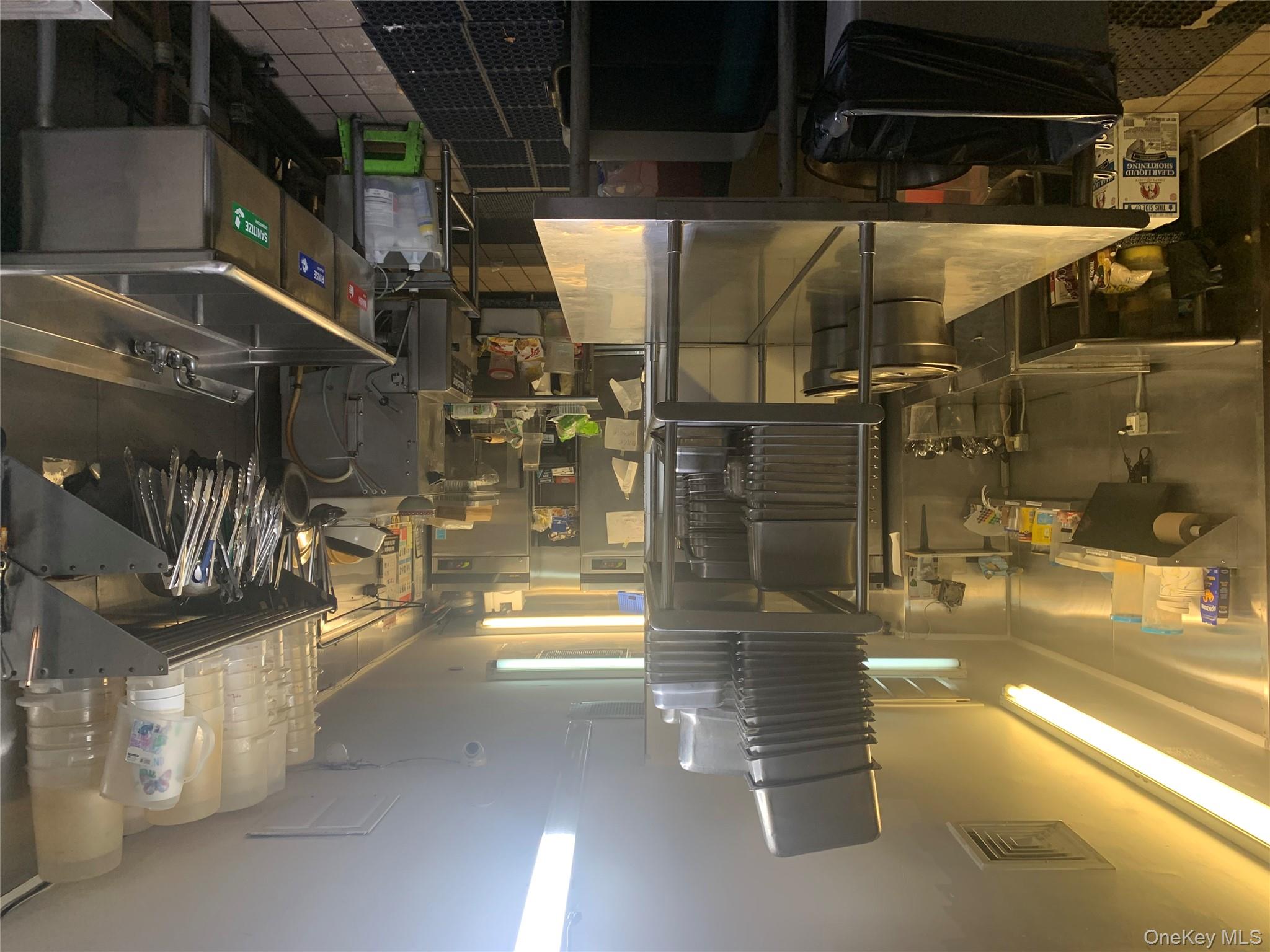 38-01 31st Avenue, Astoria, NY 11103