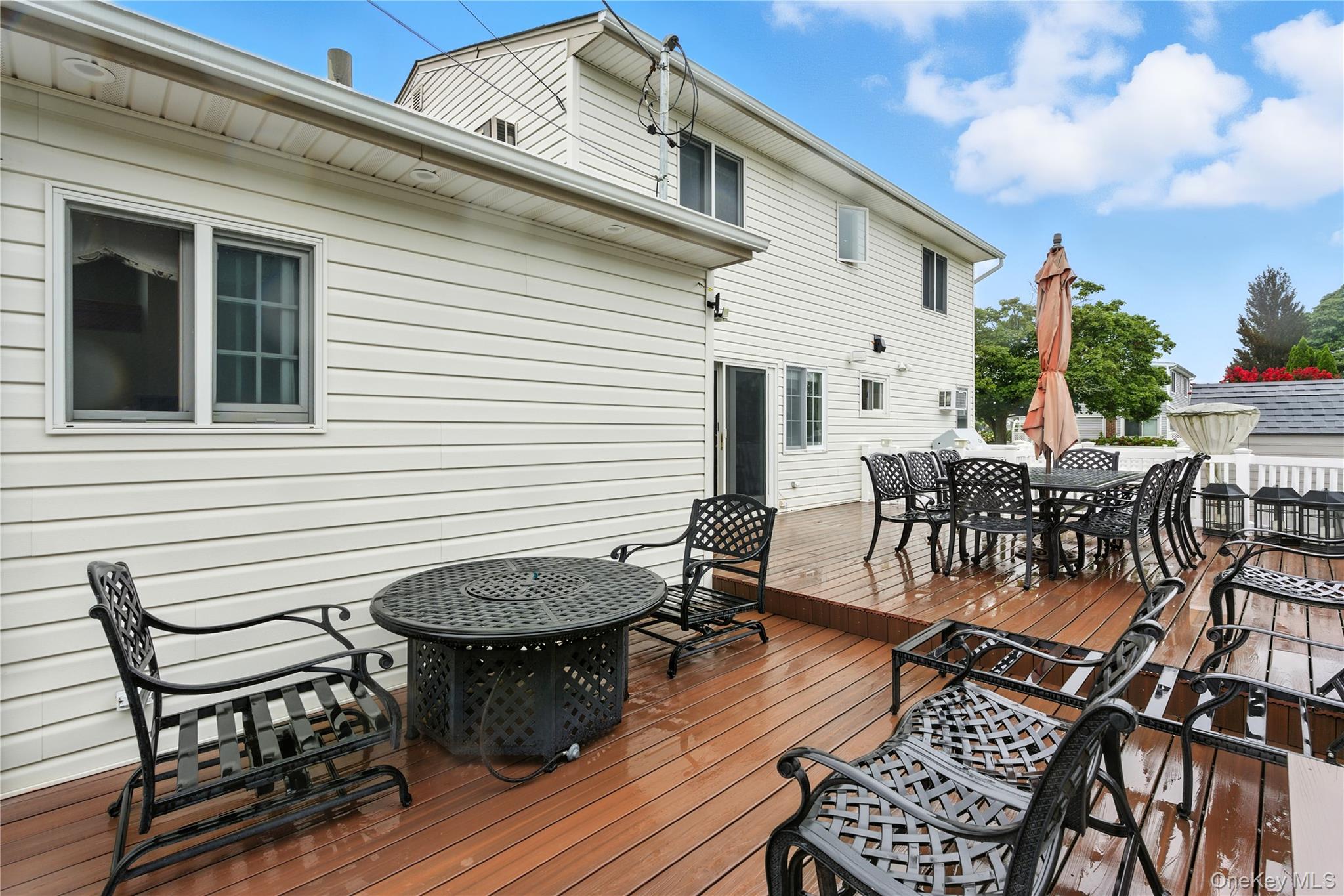 3532 Waverly Avenue, Seaford, NY 11783