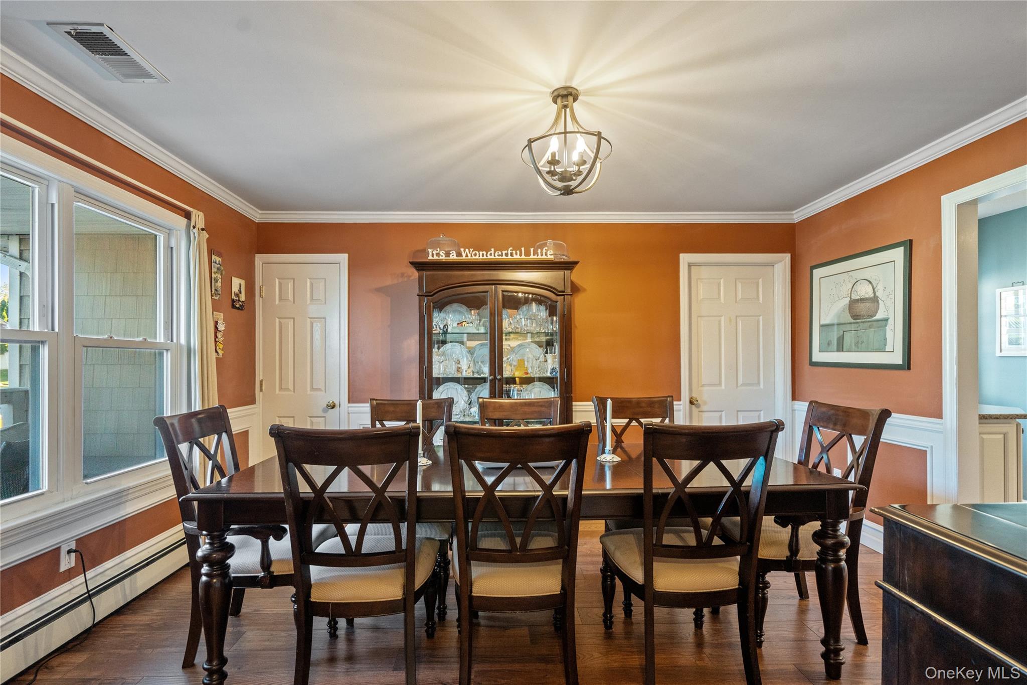 8 Beaumont Lane, Lake Grove, NY 11755