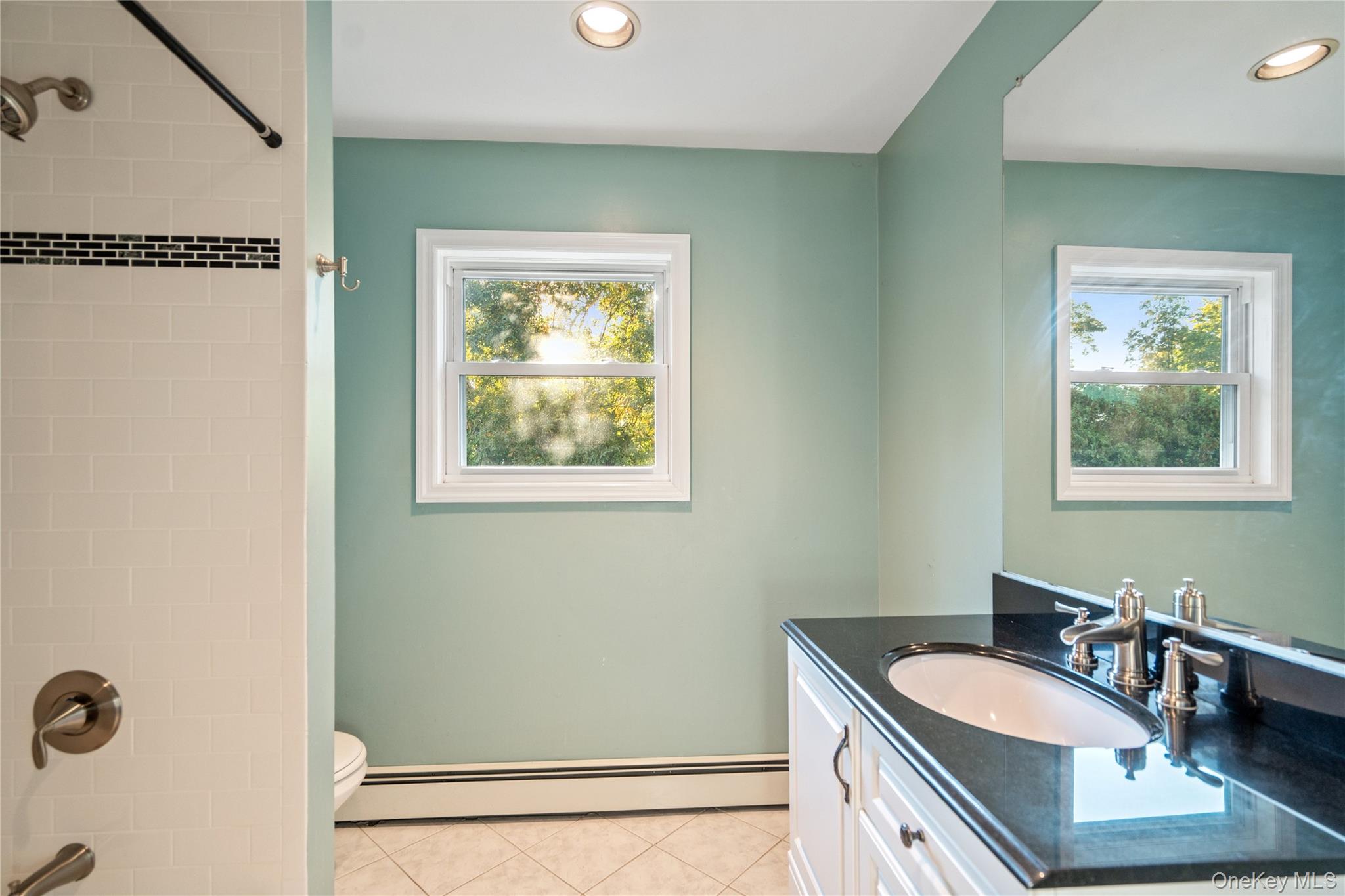 8 Beaumont Lane, Lake Grove, NY 11755