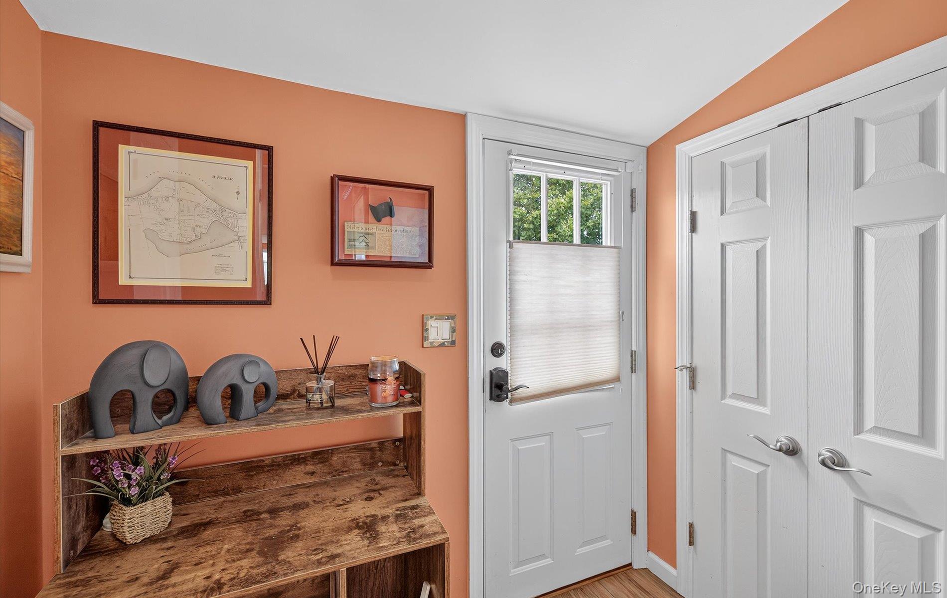 409 Bayville Avenue, Bayville, NY 11709