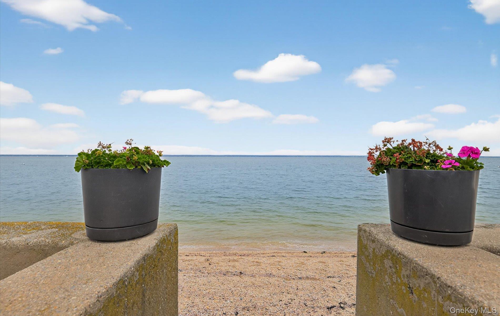 409 Bayville Avenue, Bayville, NY 11709