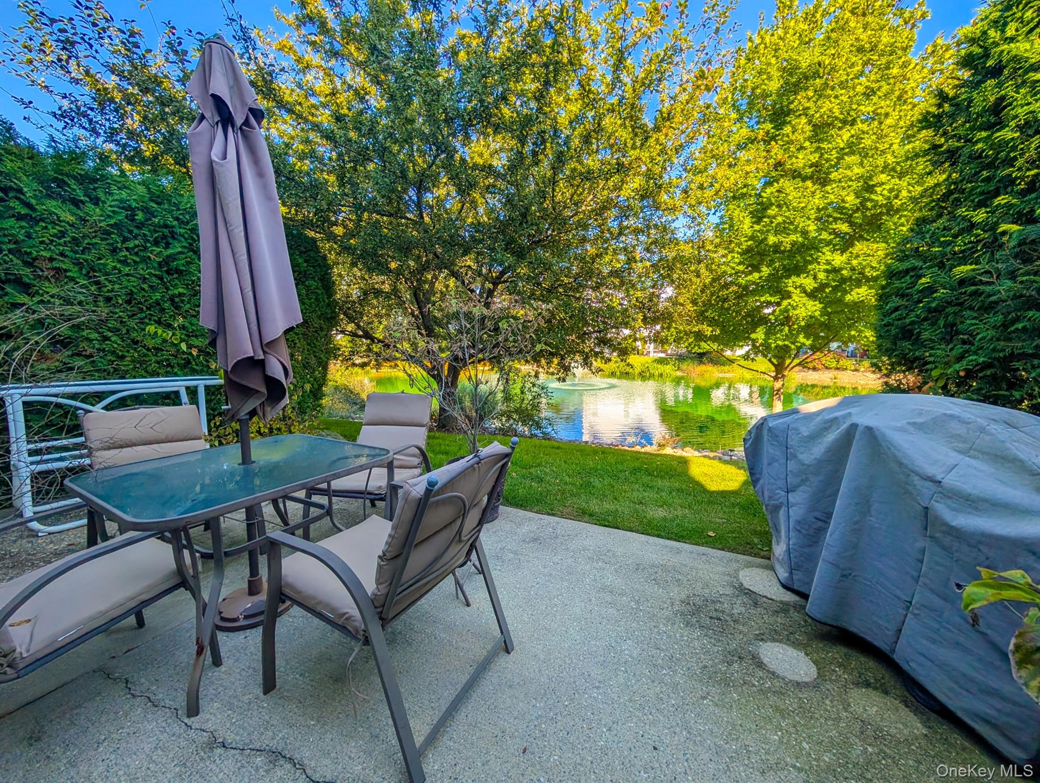 139 Erin Lane, East Setauket, NY 11733