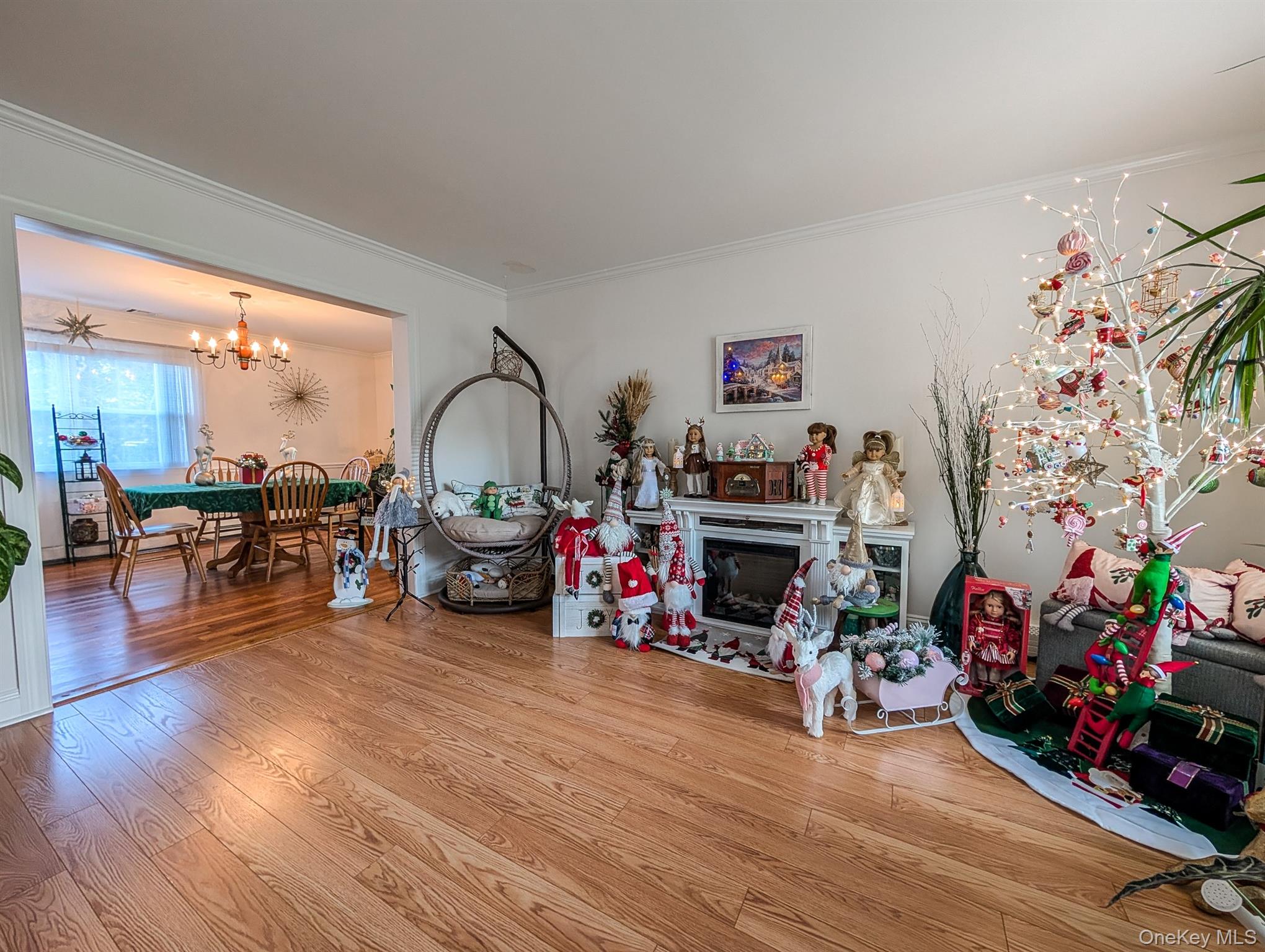 30 Howard Drive, Coram, NY 11727