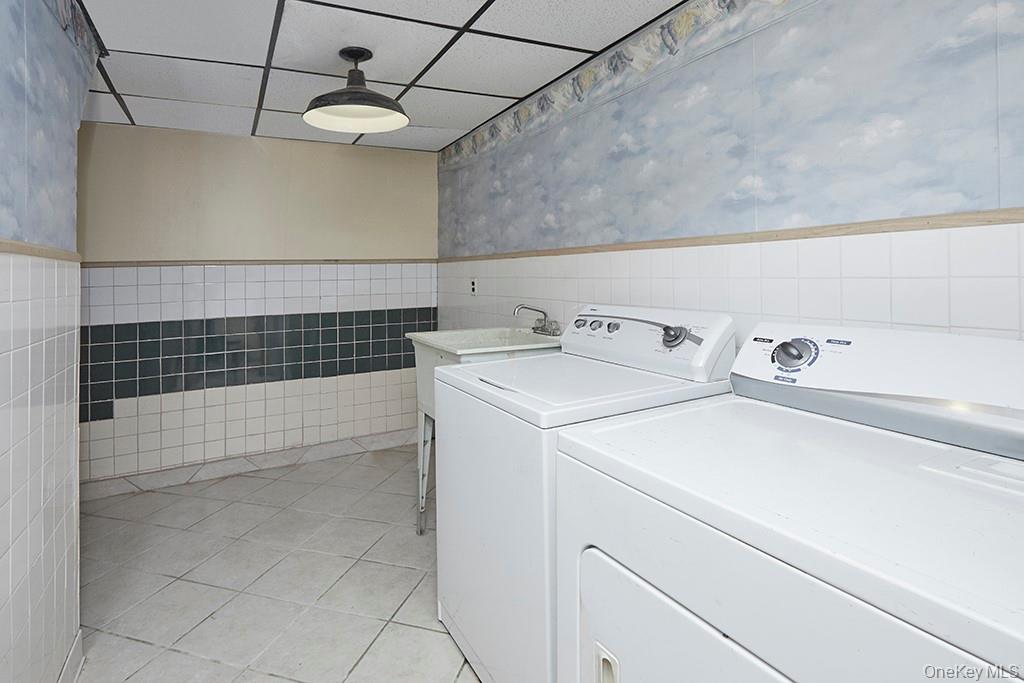 59 Bayview Place, Staten Island, NY 10304