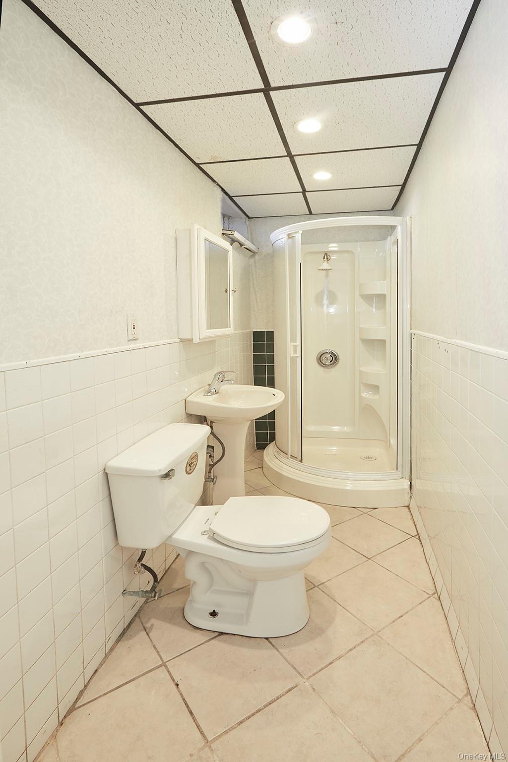 59 Bayview Place, Staten Island, NY 10304