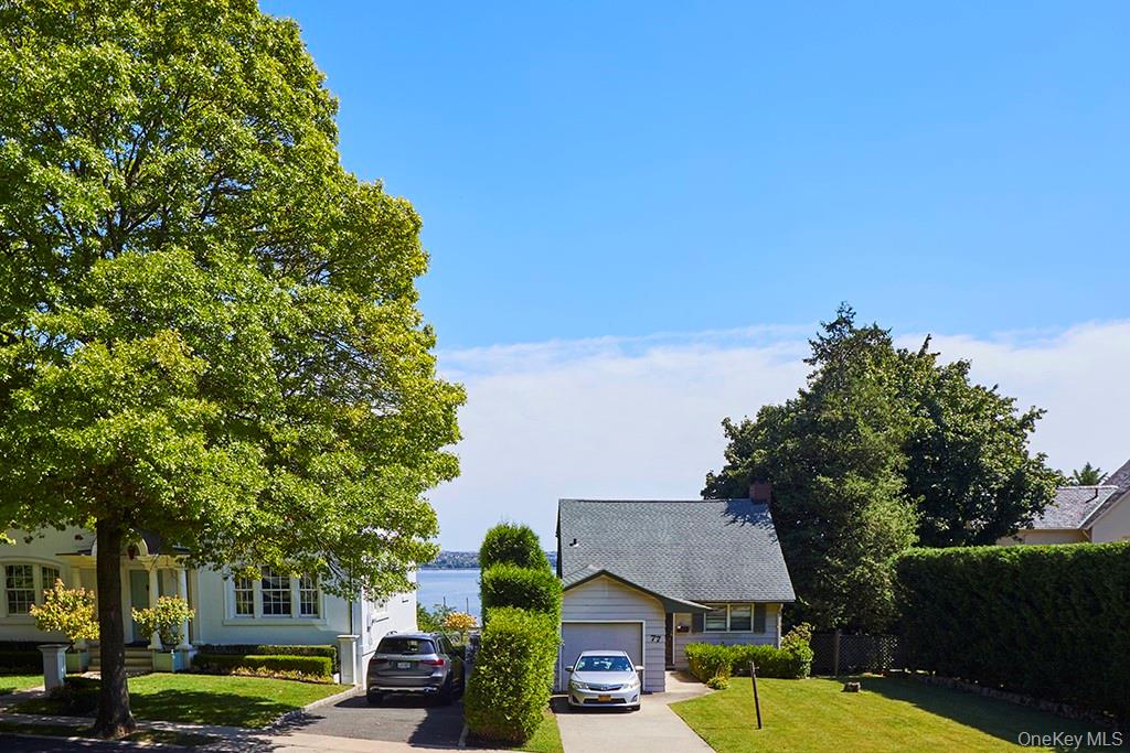 59 Bayview Place, Staten Island, NY 10304