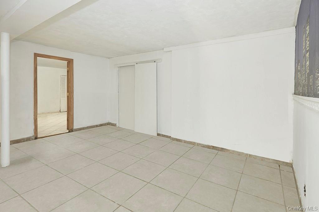 59 Bayview Place, Staten Island, NY 10304