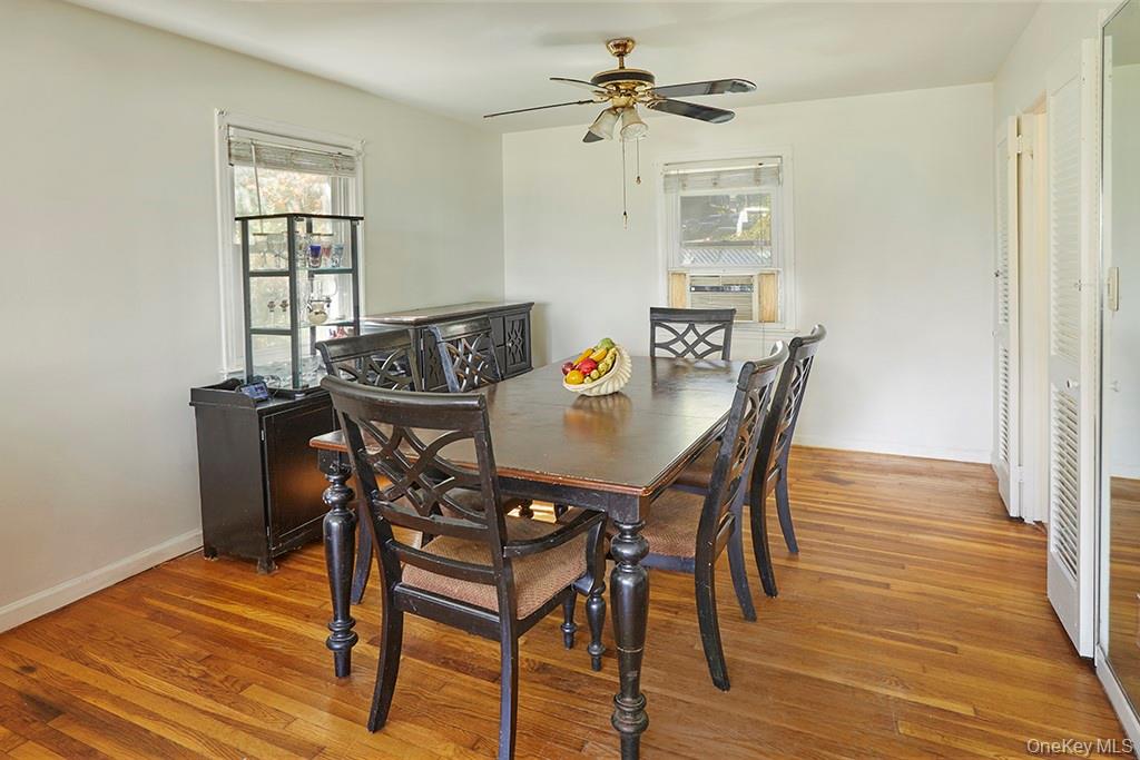 59 Bayview Place, Staten Island, NY 10304