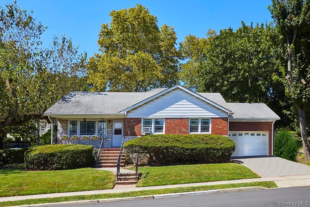 59 Bayview Place, Staten Island, NY 10304