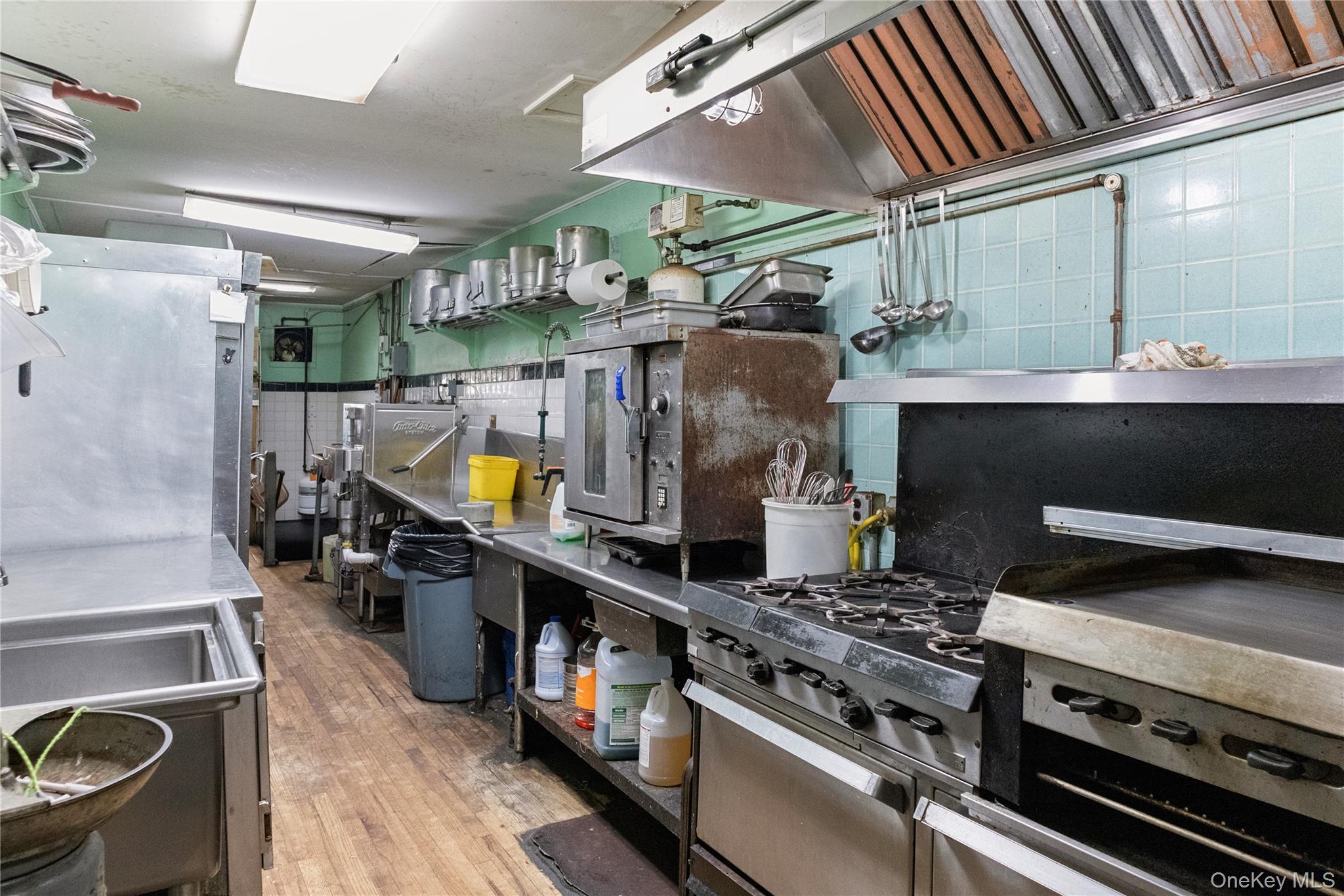 8-10 Glen Street # 8, Glen Cove, NY 11542