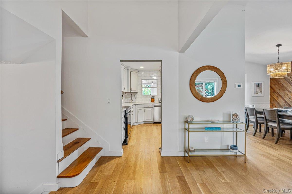 22 Howell Place, Speonk, NY 11972