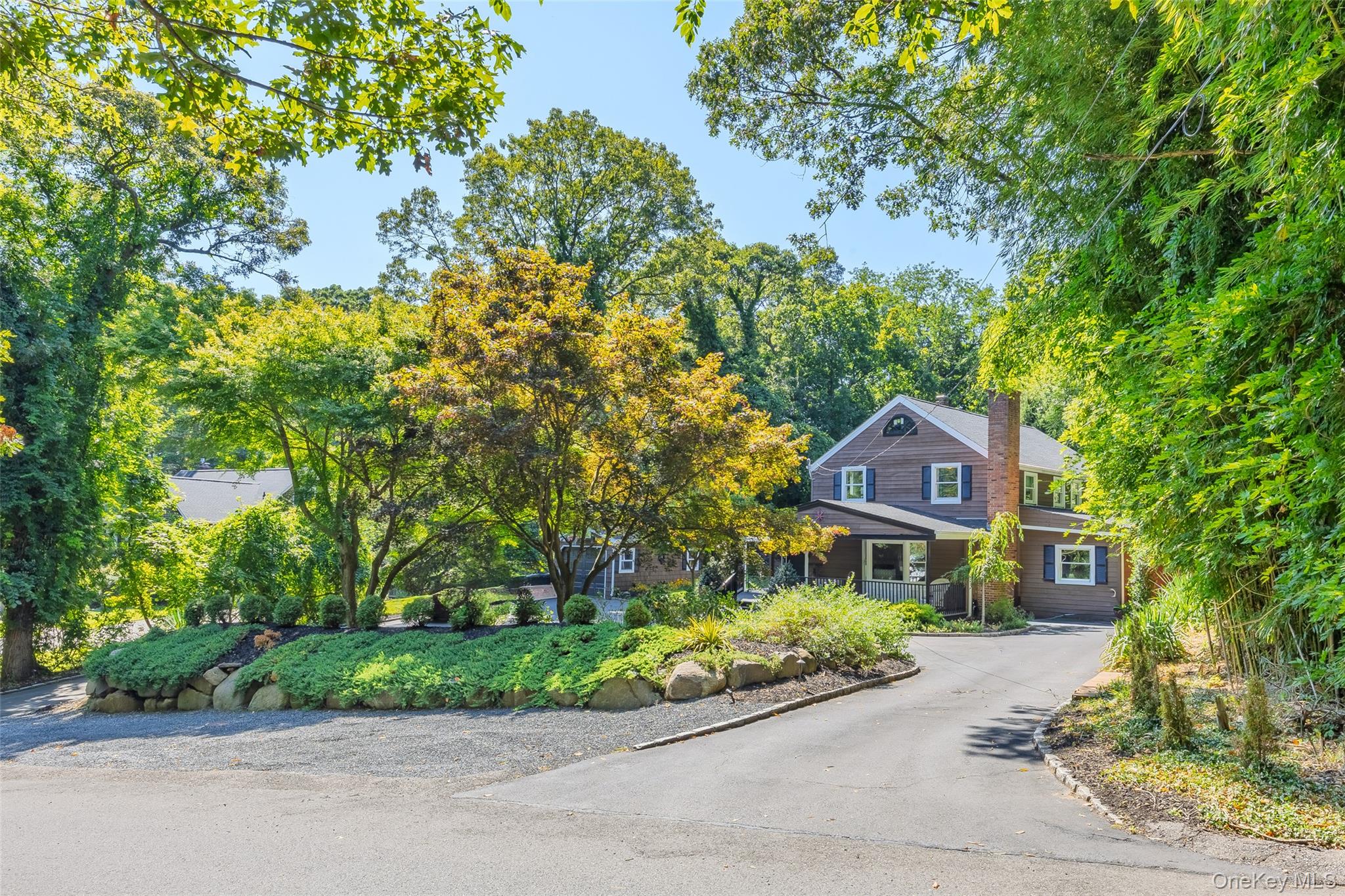 6 Edgewood Avenue, Port Jefferson, NY 11777